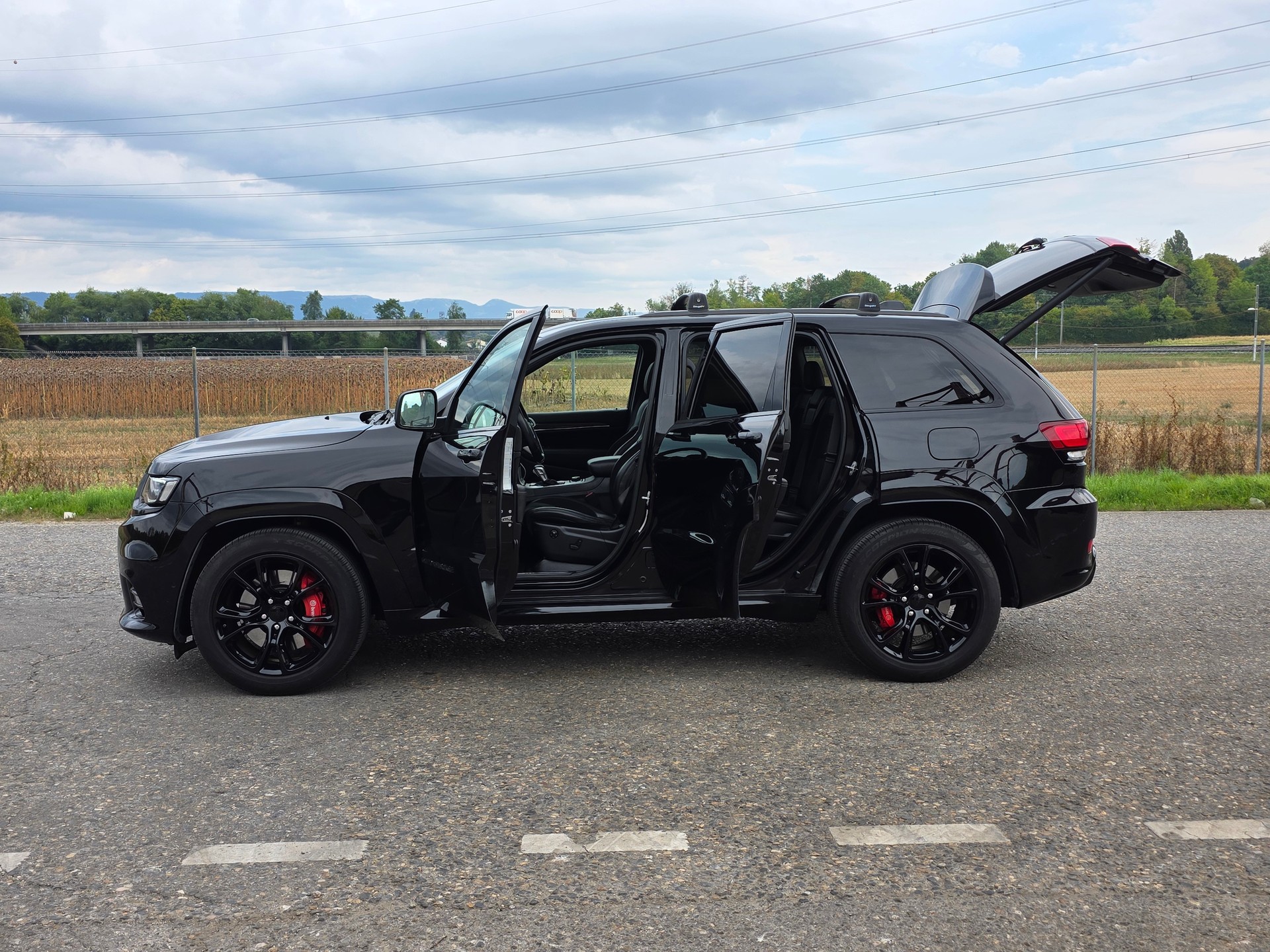 JEEP Grand Cherokee 6.4 V8 HEMI SRT8 Automatic-image-3