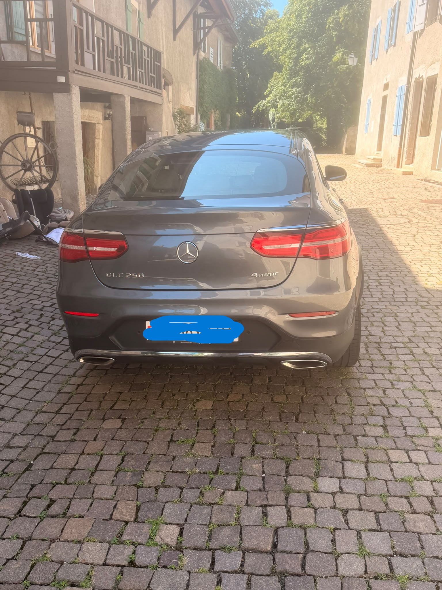 MERCEDES-BENZ GLC 250 AMG Line 4m-image-3