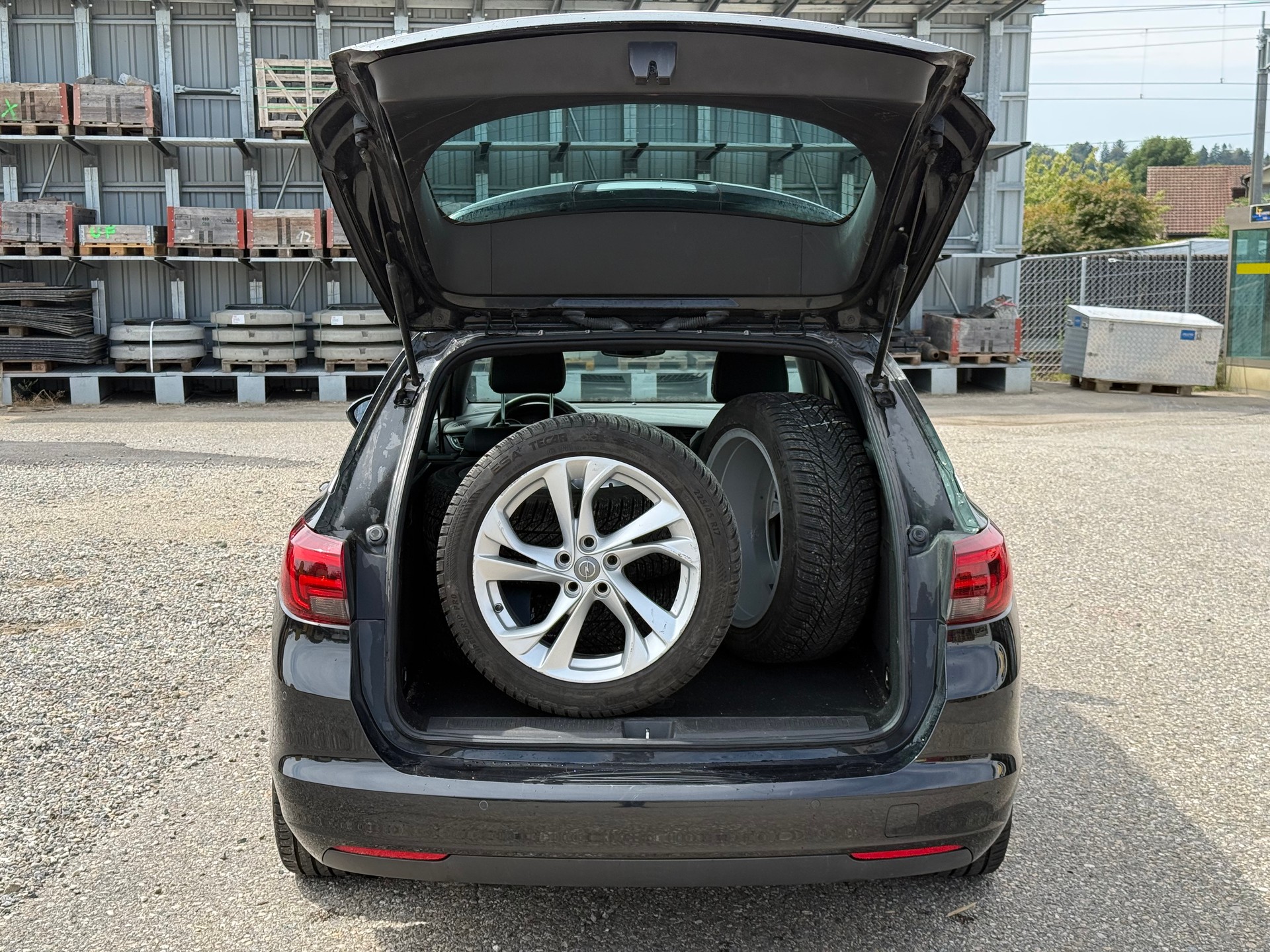 OPEL Astra Sports Tourer 1.4i Turbo Excellence-image-8
