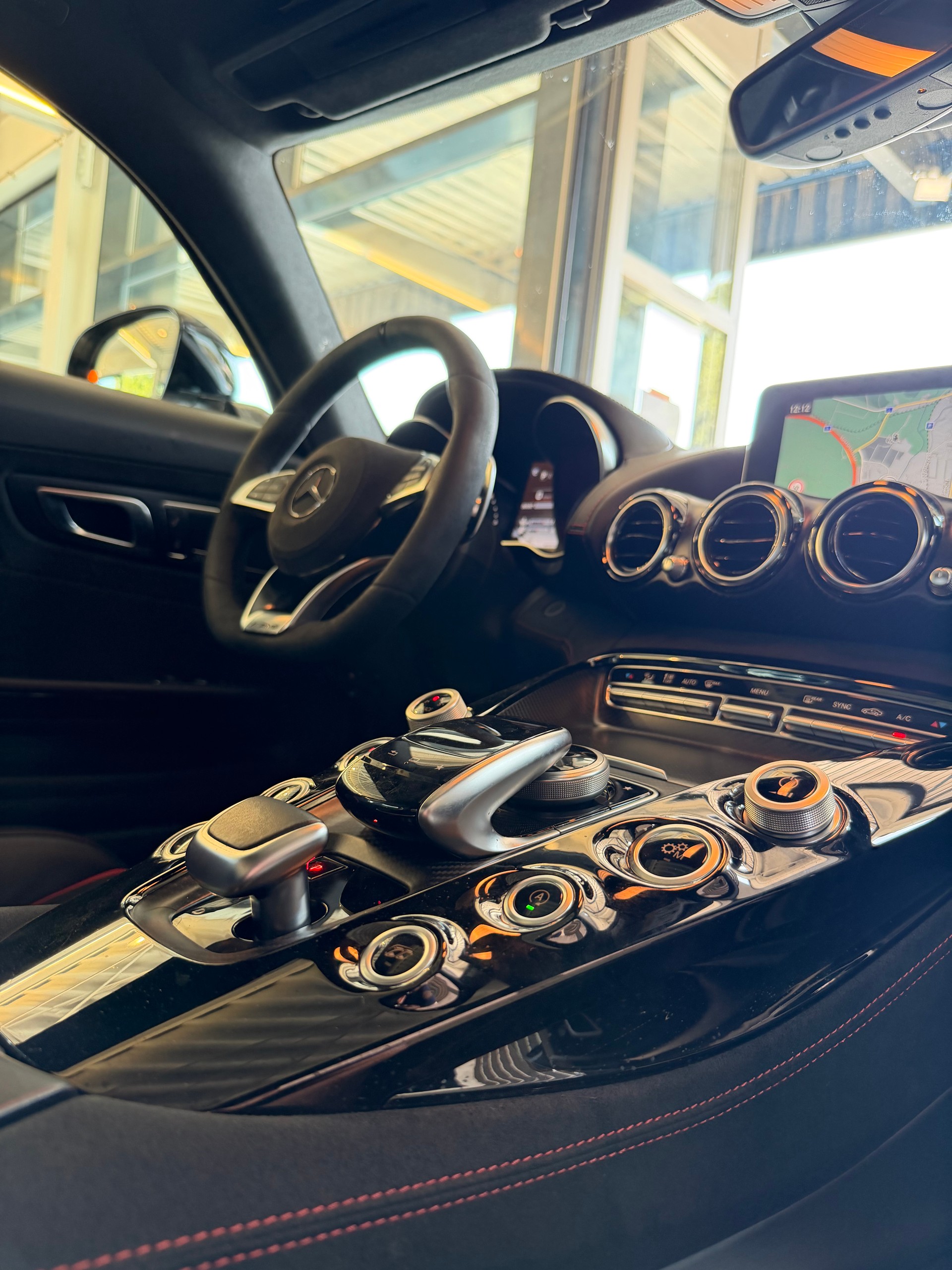 MERCEDES-BENZ AMG GT S Coupé-image-6