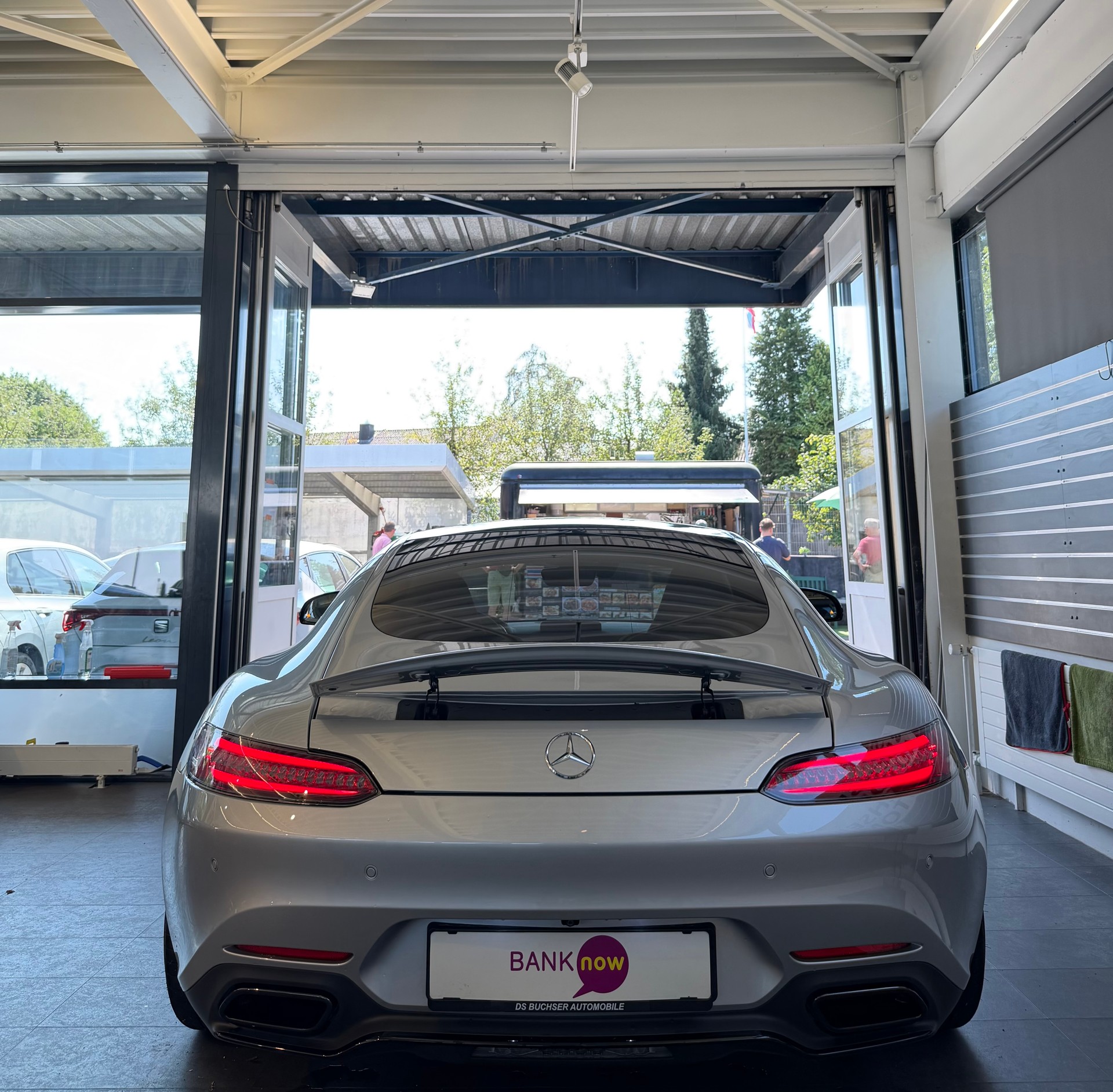 MERCEDES-BENZ AMG GT S Coupé-image-4