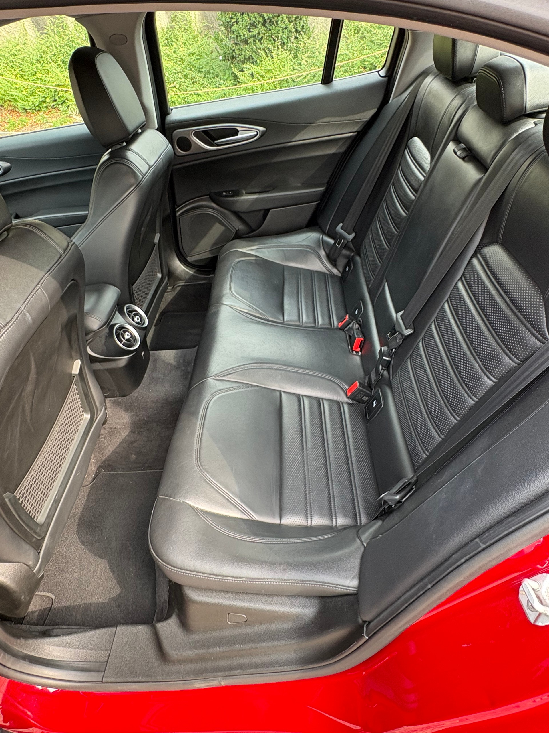 ALFA ROMEO 2.2 D Q4 Veloce 4X4, Ab MFK 28.02.2026, Ab Service Garantie, Leasing möglich-image-5