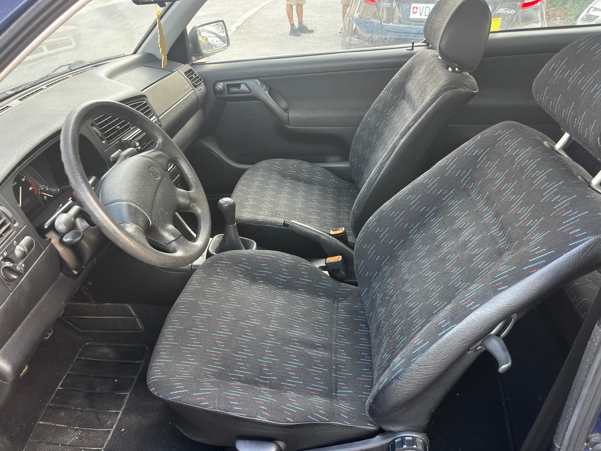 VW Golf 1600 Swiss Topline-image-8