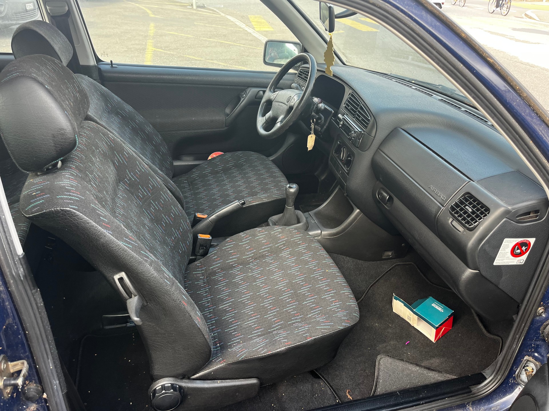 VW Golf 1600 Swiss Topline-image-7