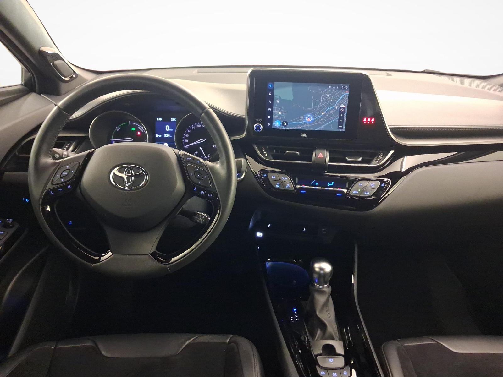 TOYOTA C-HR 2.0 VVTi HSD Move-image-8