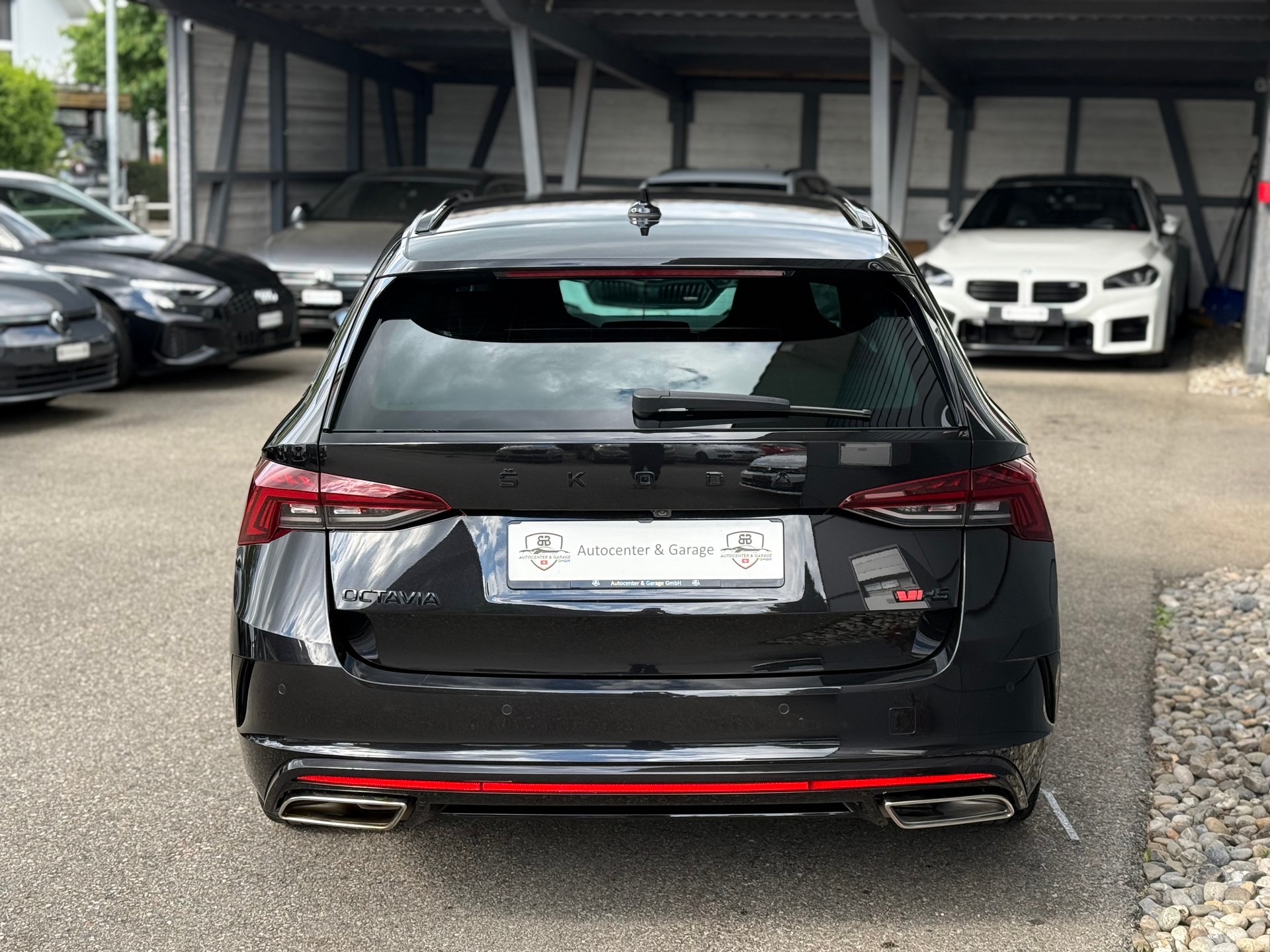 SKODA Octavia Combi 2.0 TDI DSG RS 4x4-image-7