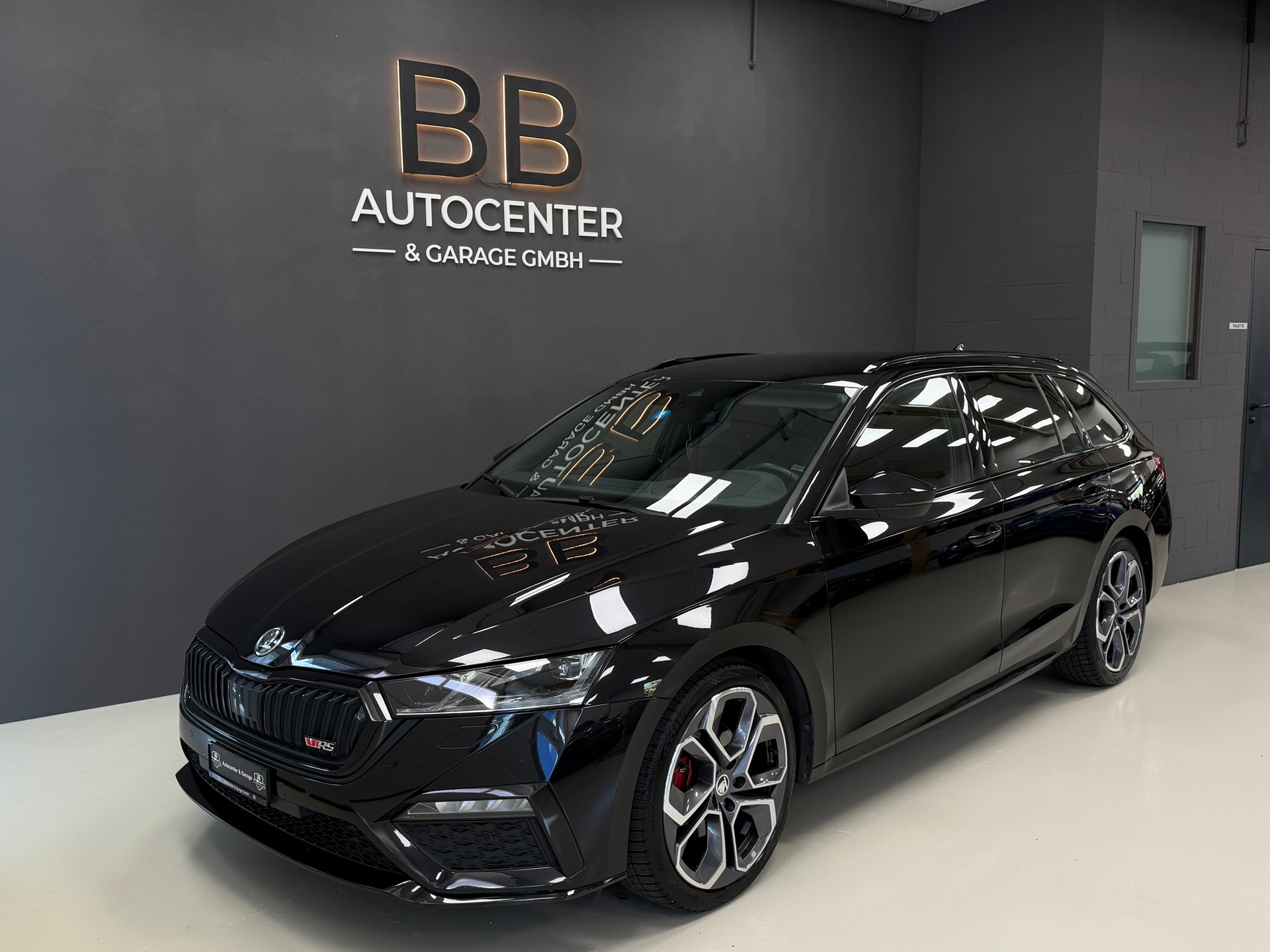 SKODA Octavia Combi 2.0 TDI DSG RS 4x4