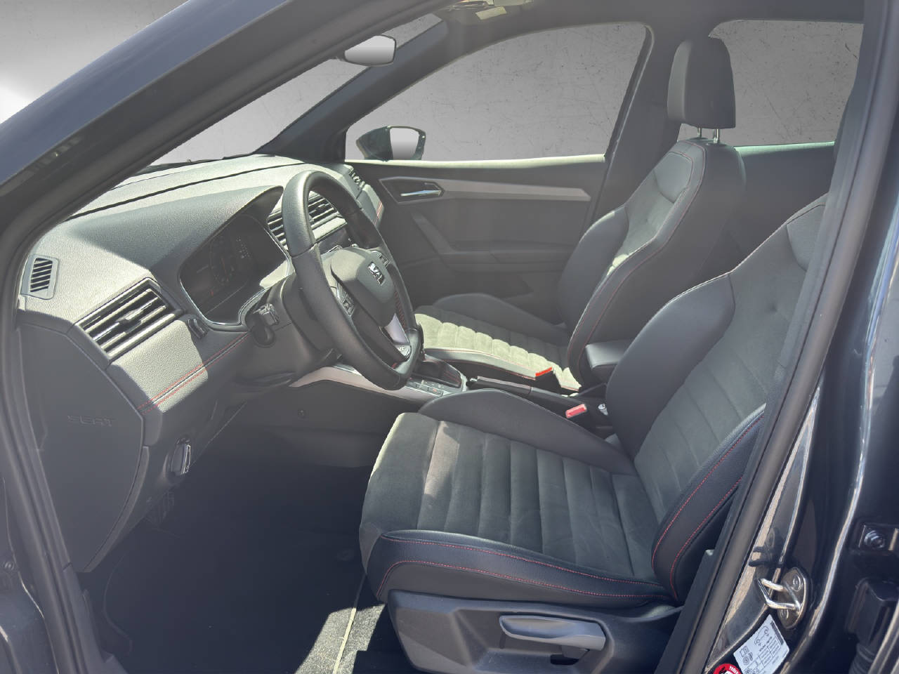 SEAT Arona 1.5 TSI FR DSG-image-3