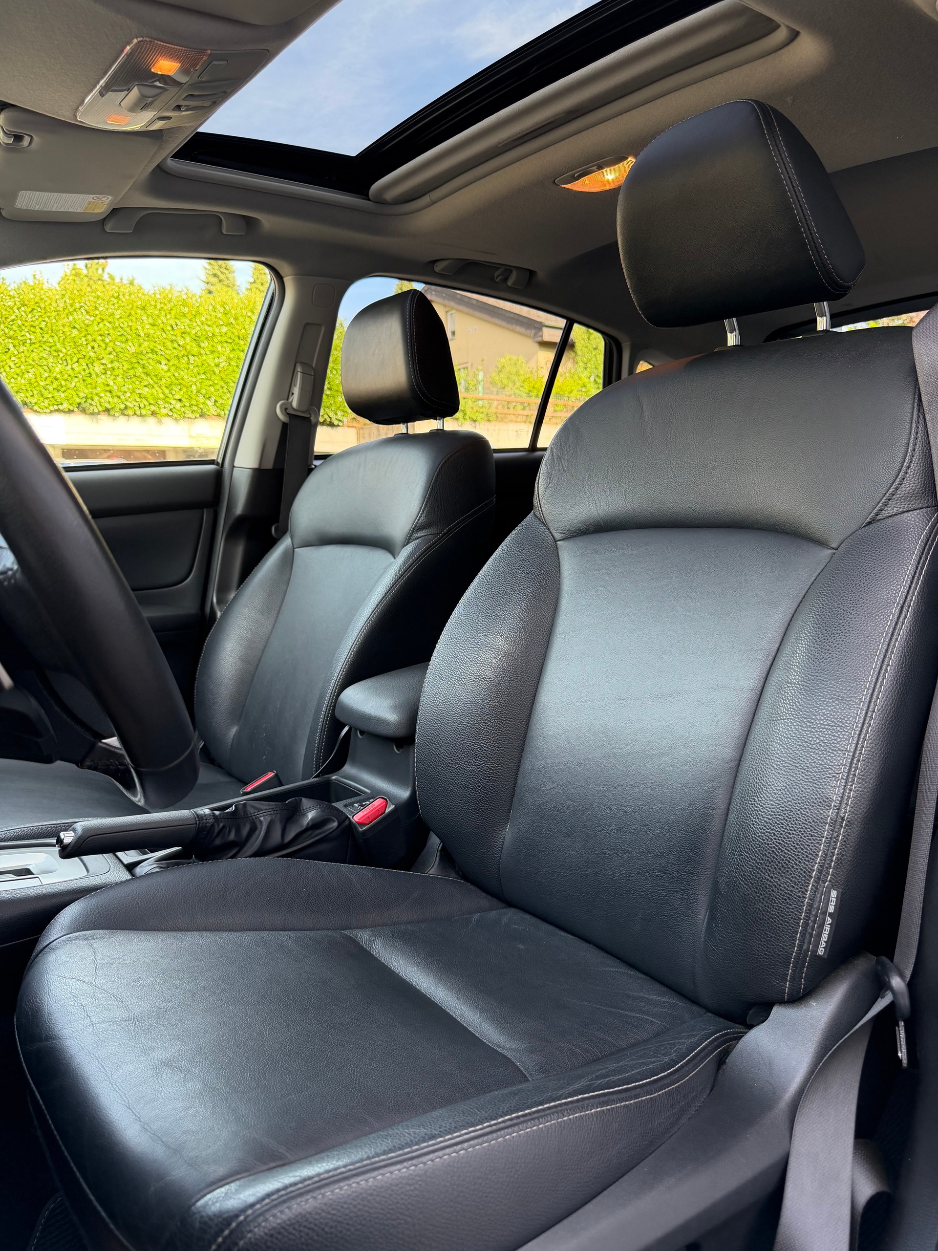 SUBARU XV 2.0 Swiss Three AWD CVT-image-7