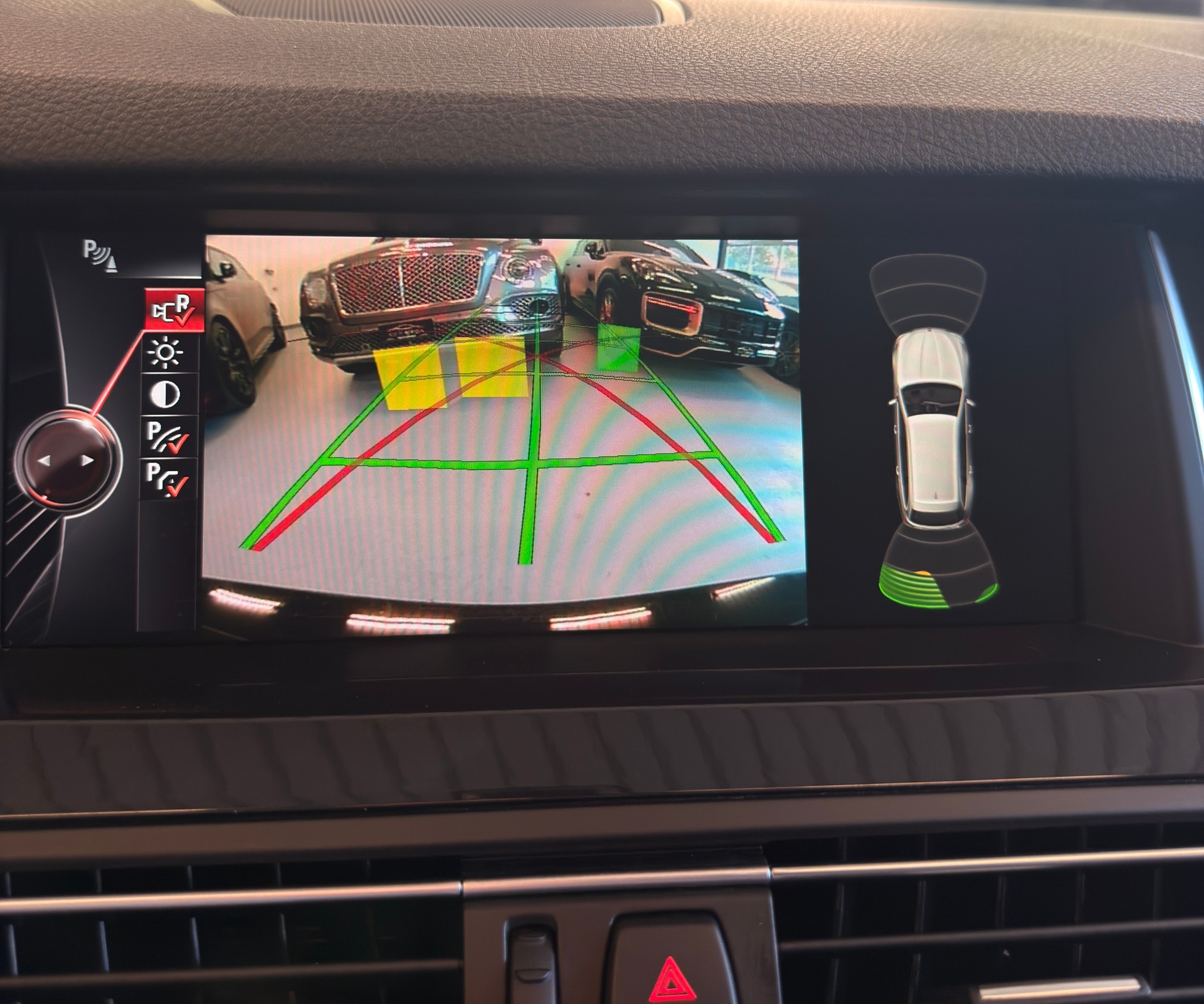 BMW 520d Touring xDrive Steptronic-image-14