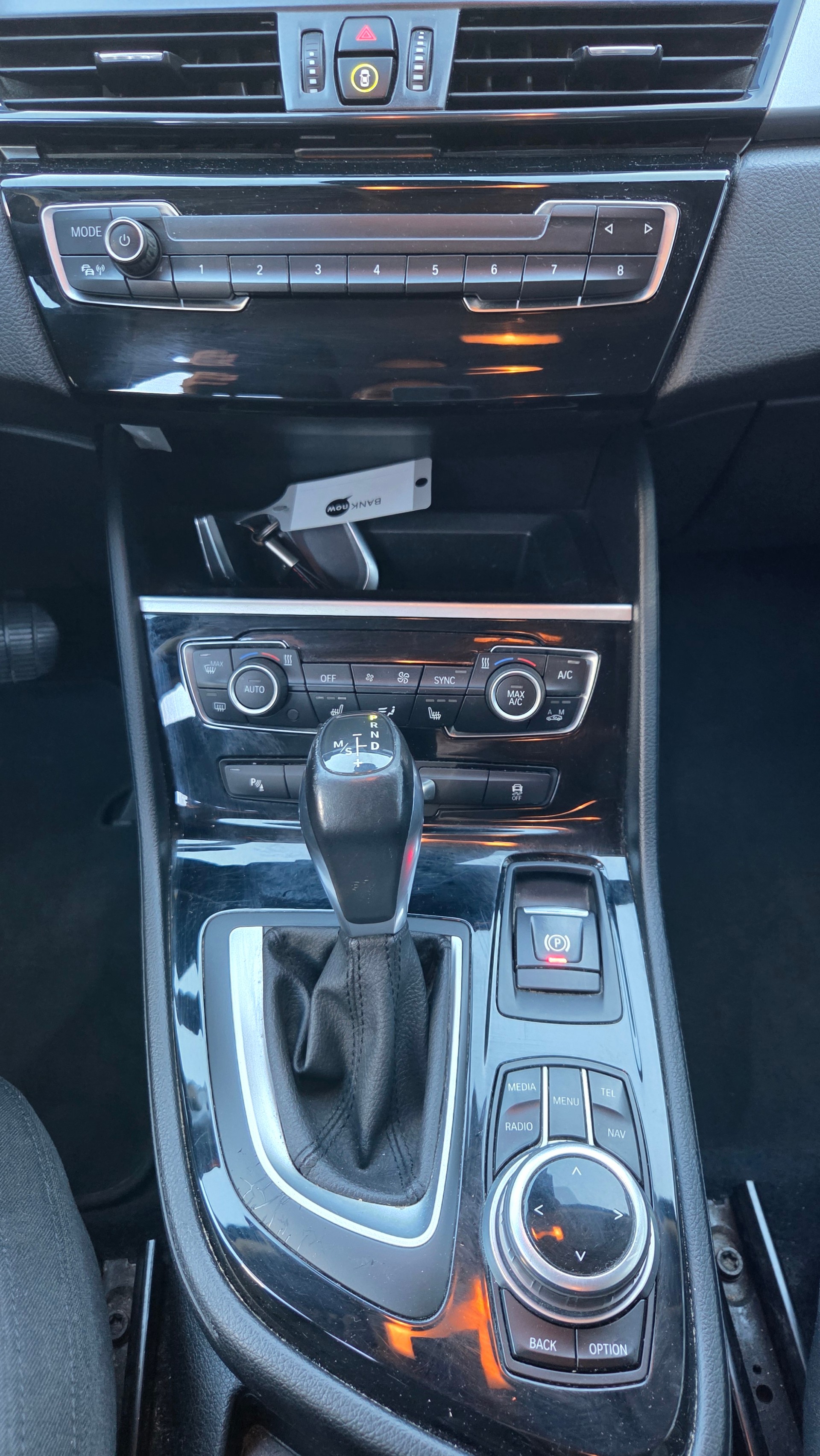BMW 218d Gran Tourer-image-10