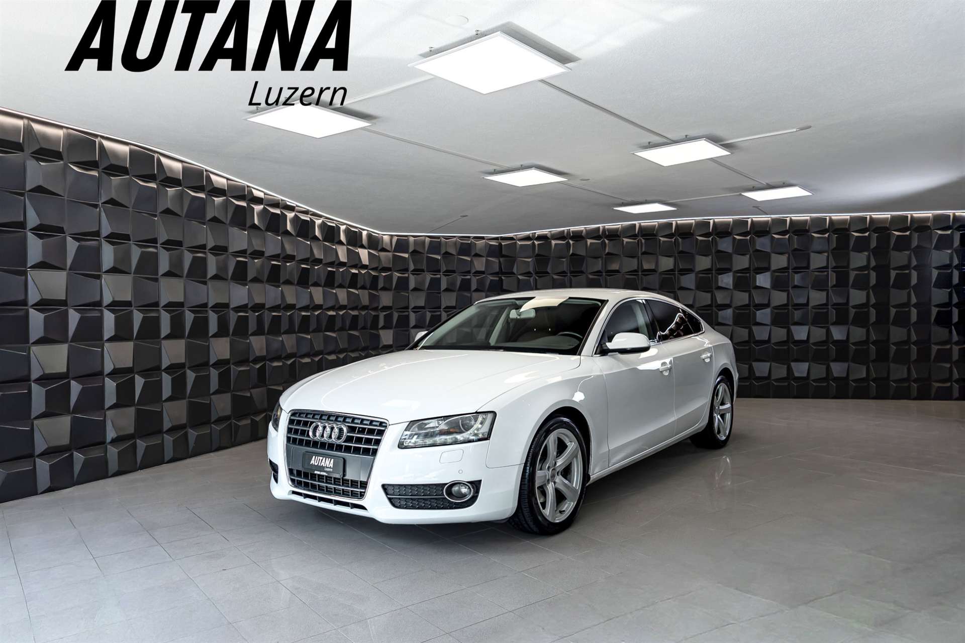 AUDI A5 Sportback 2.0 TFSI multitronic-image-0
