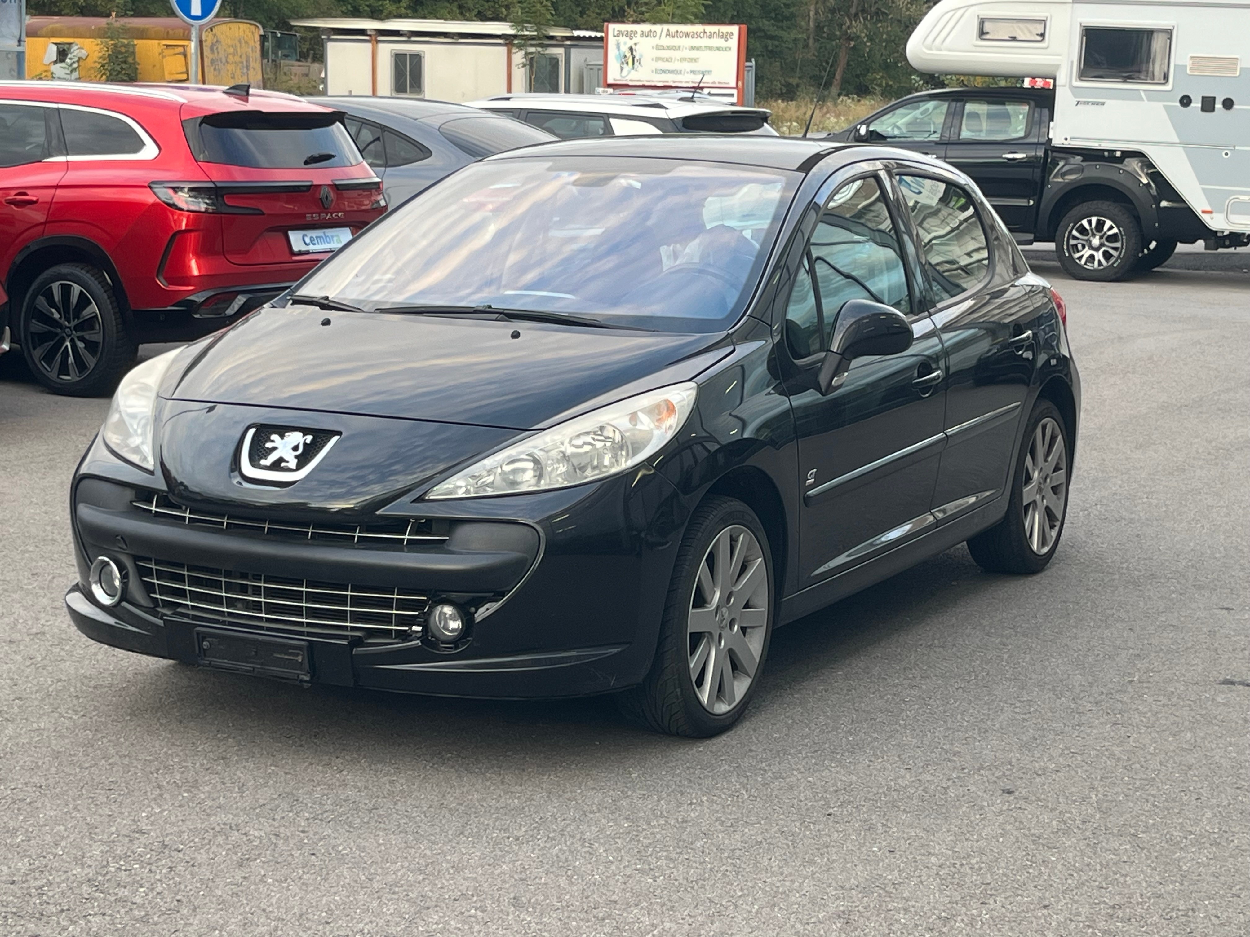 PEUGEOT 207 1.6 16V Turbo GT 150 — slika 1