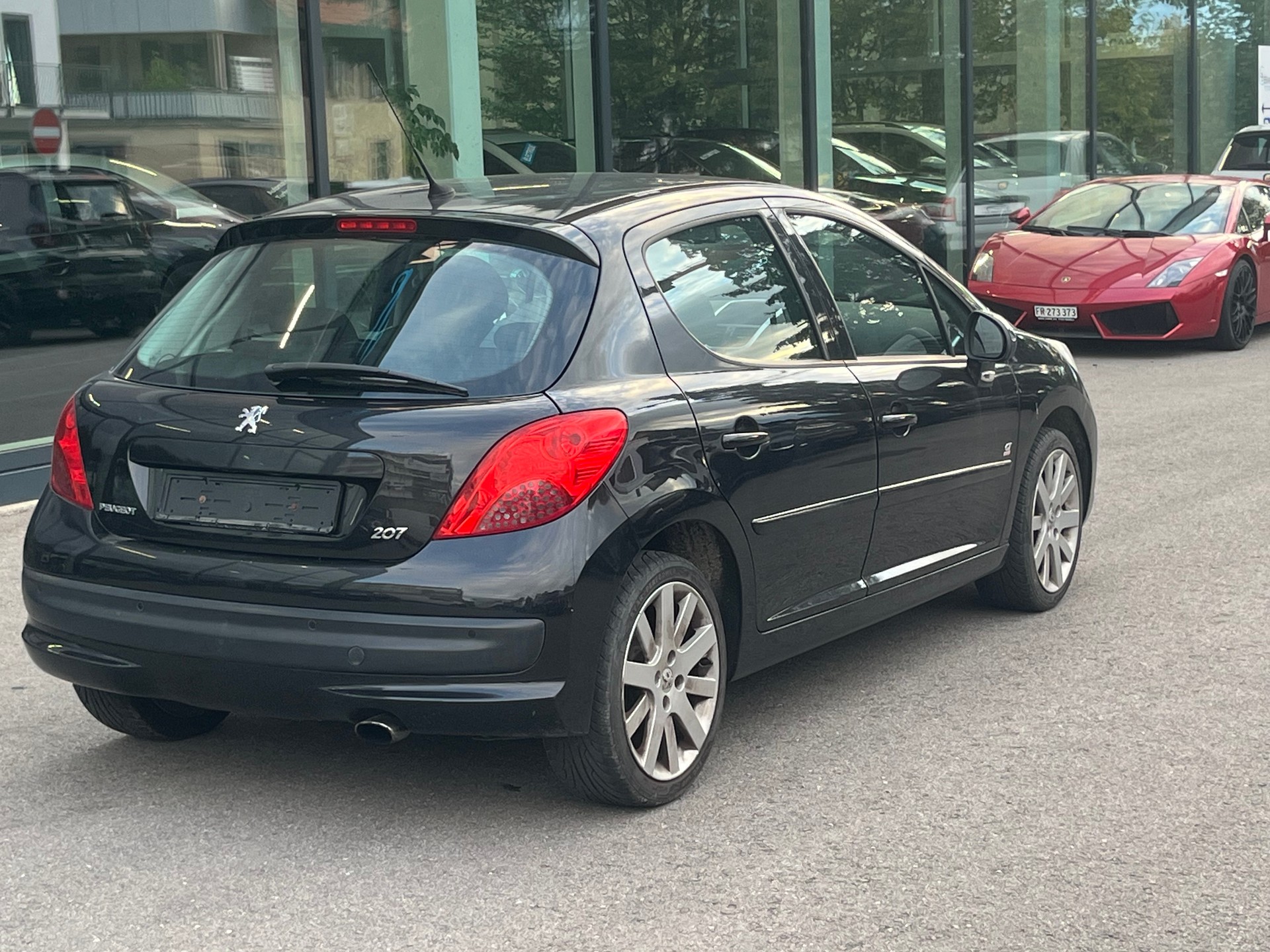 PEUGEOT 207 1.6 16V Turbo GT 150-image-3