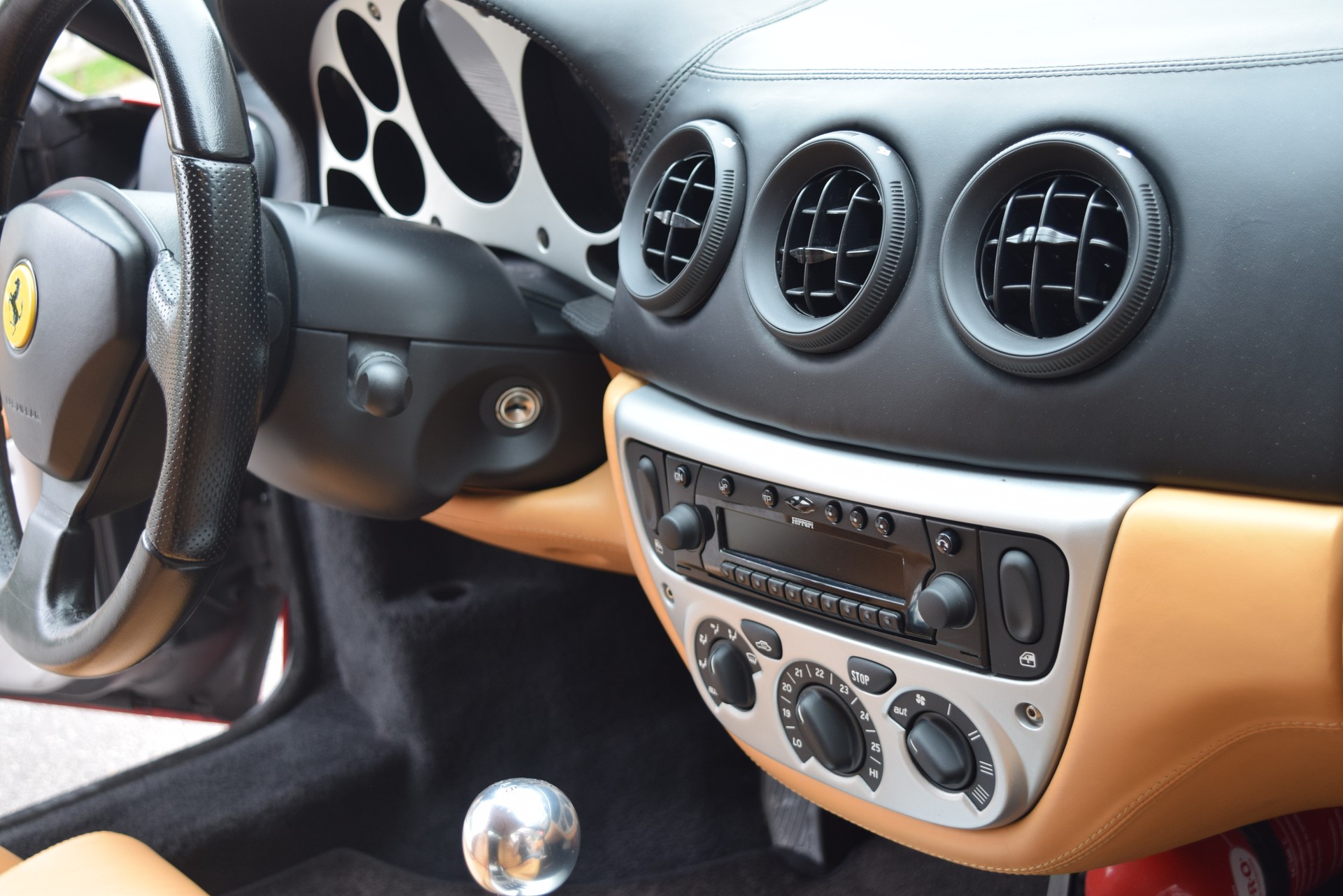 FERRARI F360 Modena Berlinetta-image-15