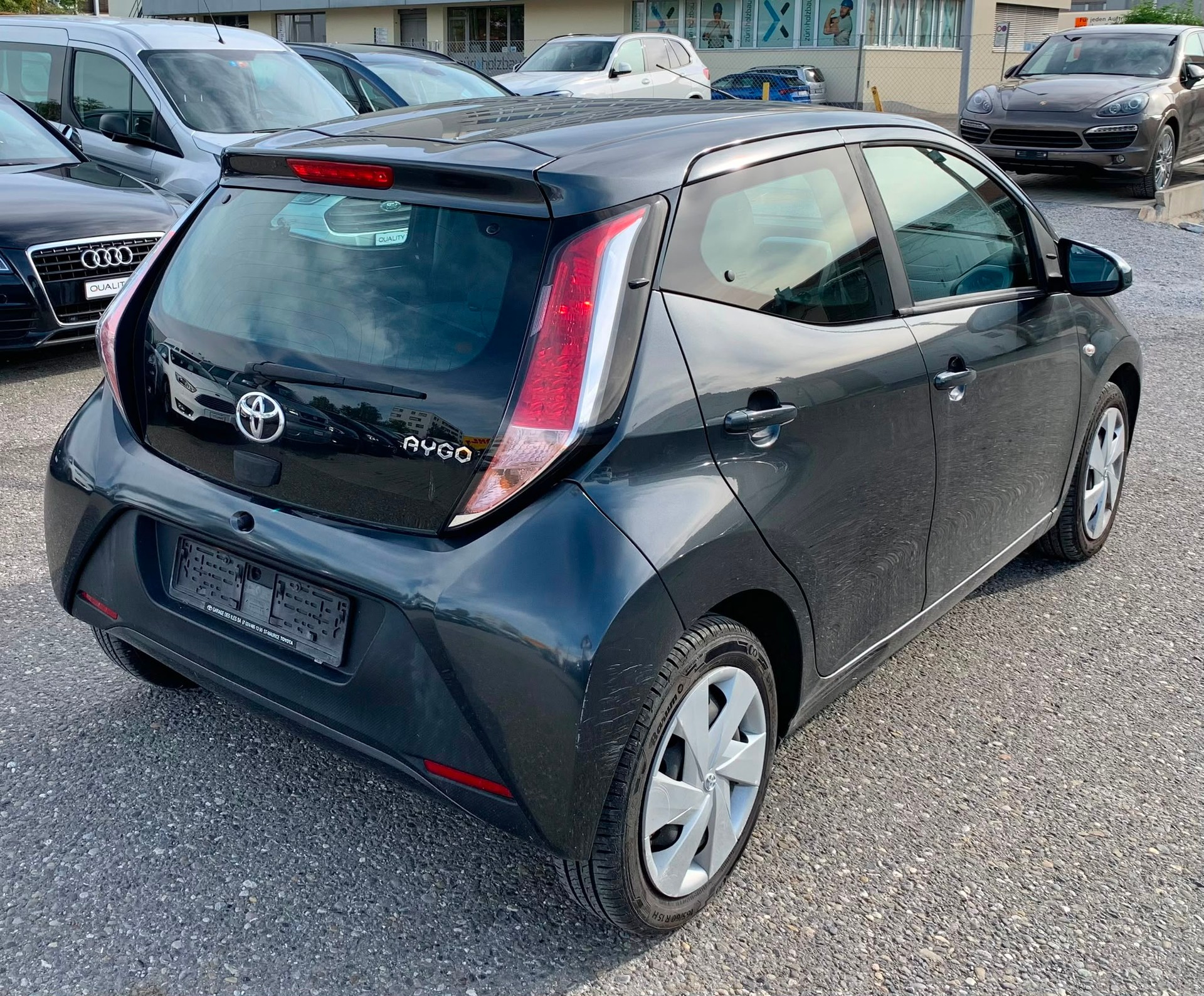TOYOTA Aygo 1.0 VVT-i x (Klima * Radio CD * Multilenkrad * 8 Fachbereift * MFK 01.2026 * BO5)-image-4