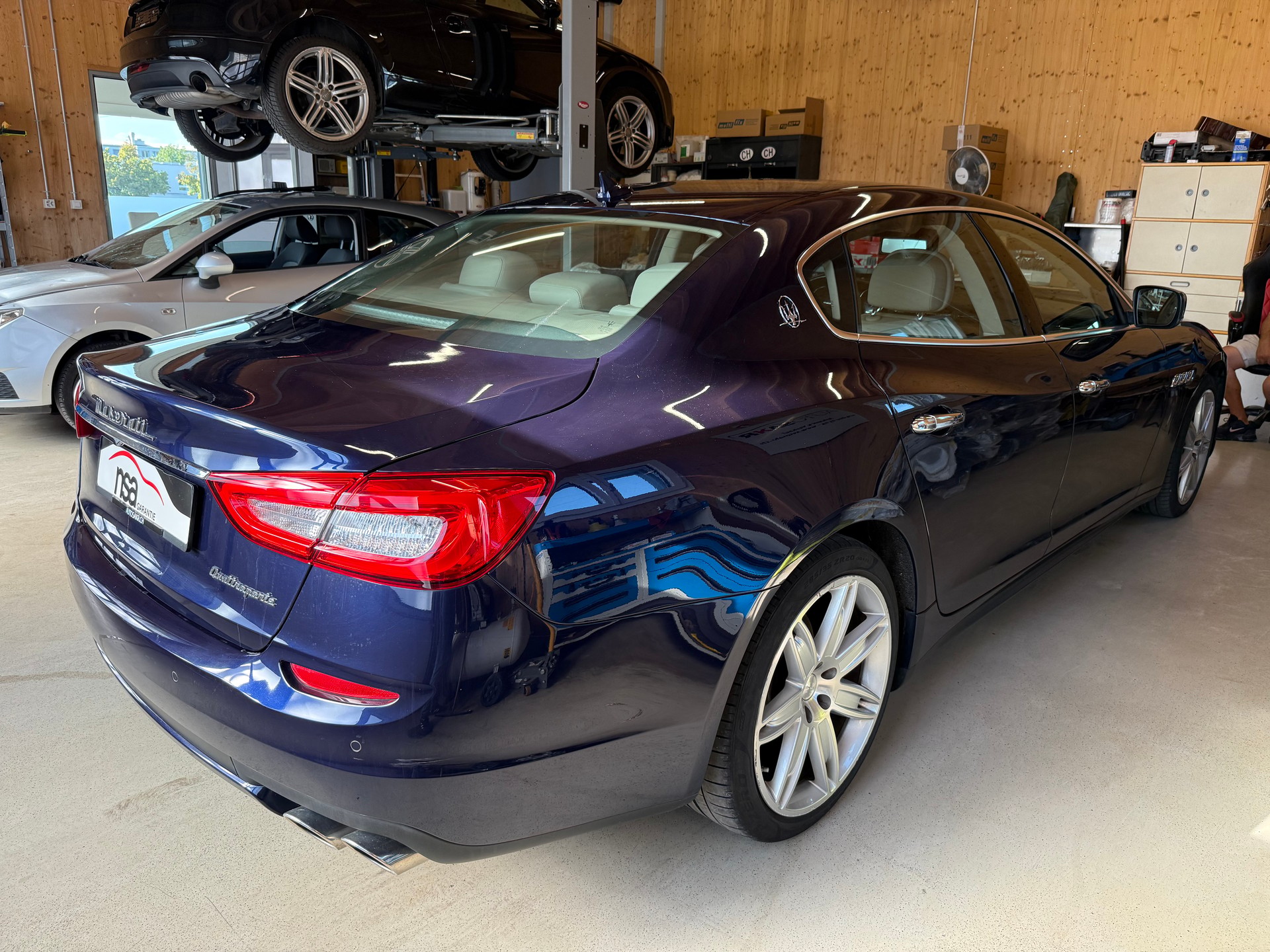 MASERATI Quattroporte 3.0 Turbo D V6 Automatica-showroom-element-3