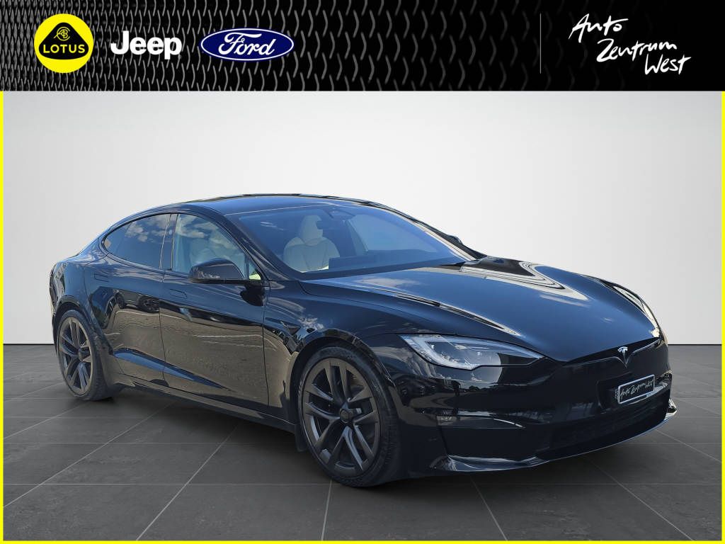 TESLA Model S-image-6