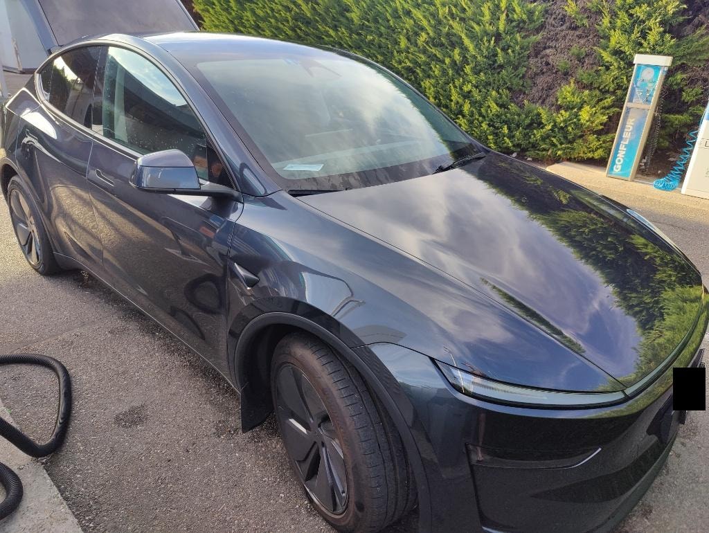 TESLA TESLA Model Y Long Range Premium AWD stea-image-1