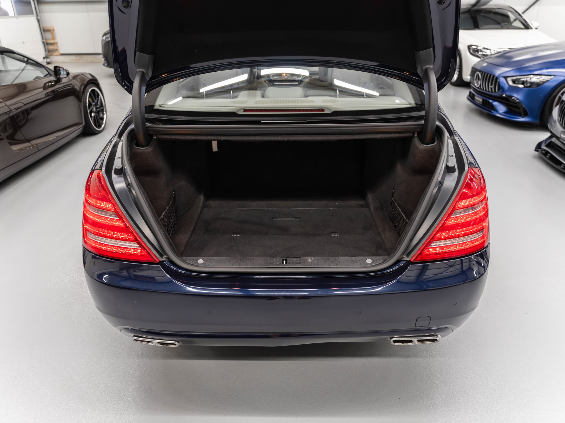 MERCEDES-BENZ S 500 L BlueEfficiency SS 4Matic 7G-Tronic-image-30