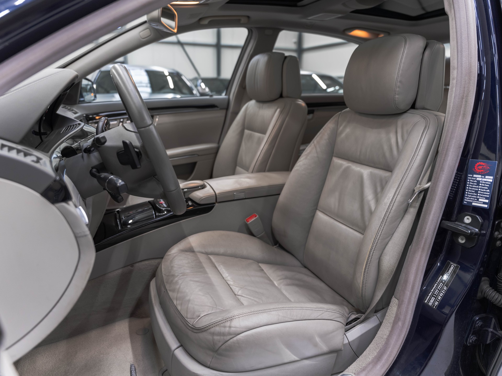 MERCEDES-BENZ S 500 L BlueEfficiency SS 4Matic 7G-Tronic-image-9