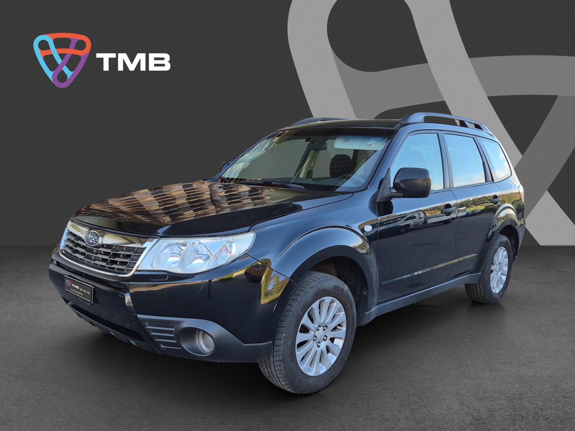 SUBARU Forester 2.0XS Comfort manuelles Getriebe mit Untersetzung und Anhängerkupplung 2000kg-image-0