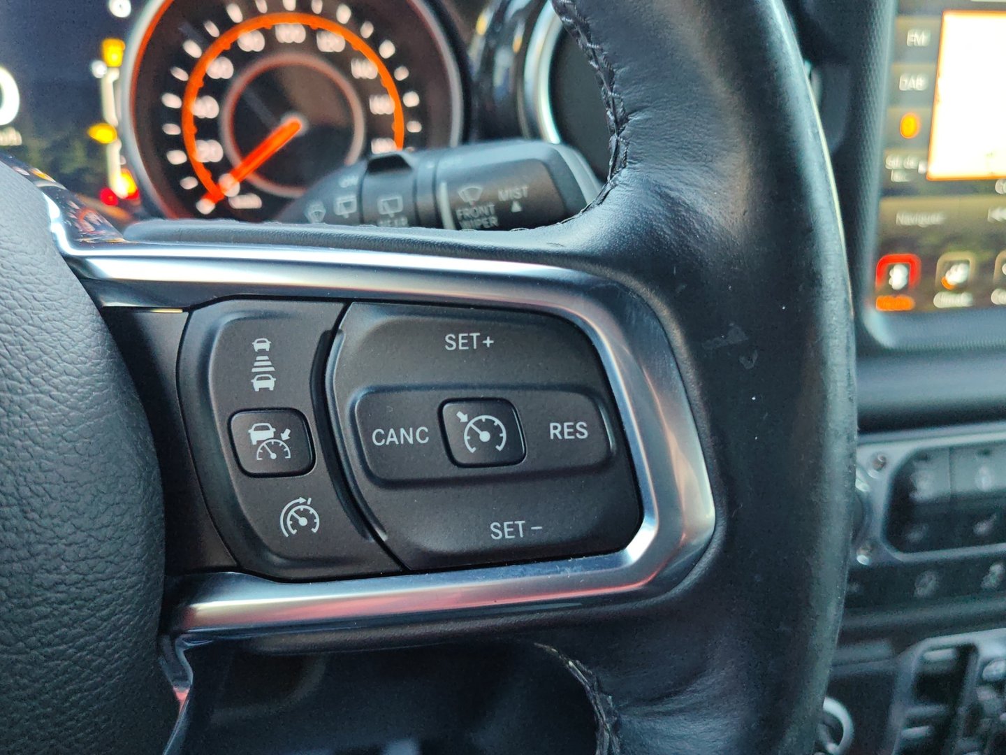 JEEP Wrangler 2.0 Unlimited Night Eagle Automatic (GPS · DAB · 4x4 · Garantie)-image-19
