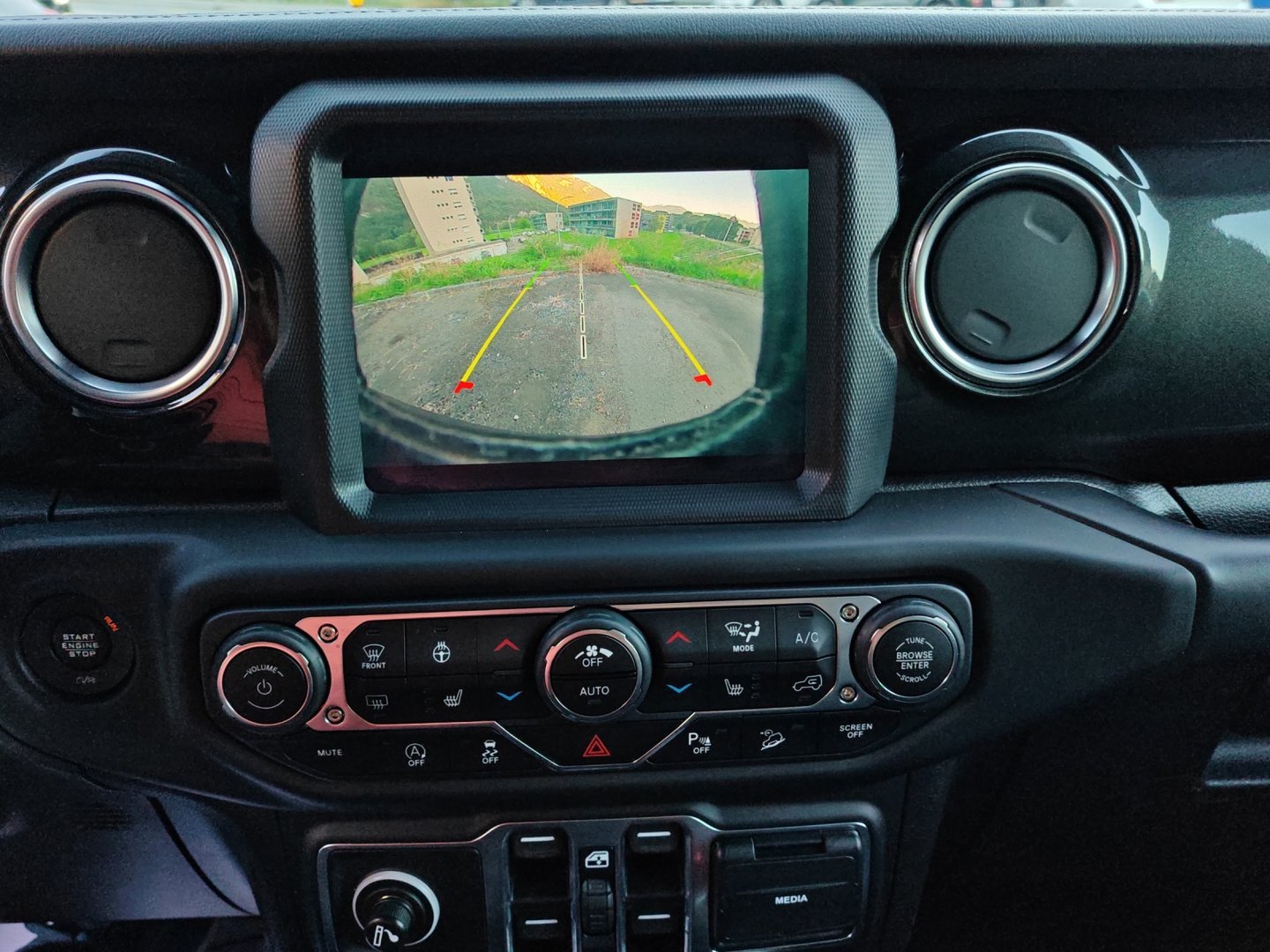 JEEP Wrangler 2.0 Unlimited Night Eagle Automatic (GPS · DAB · 4x4 · Garantie)-image-18