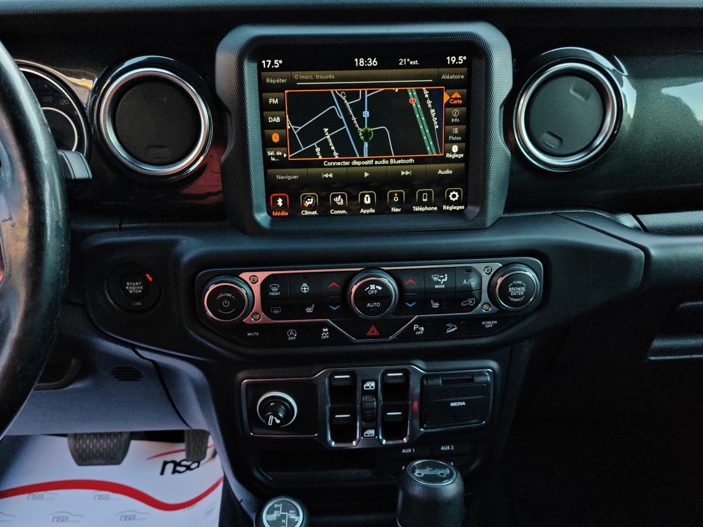 JEEP Wrangler 2.0 Unlimited Night Eagle Automatic (GPS · DAB · 4x4 · Garantie)-image-17