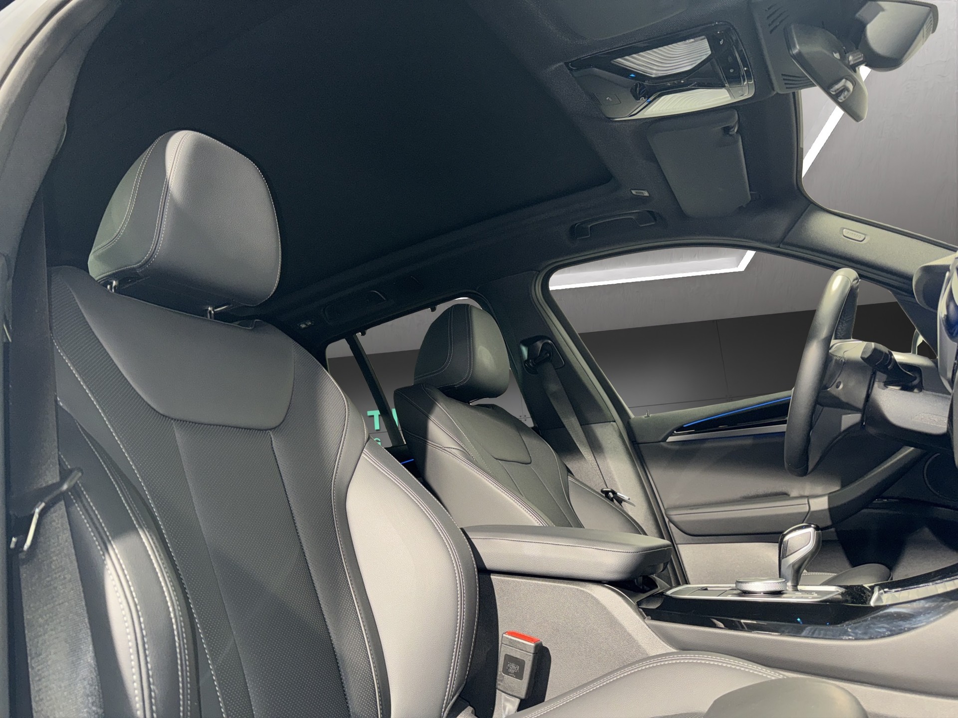 BMW X3 30e xDrive-image-21