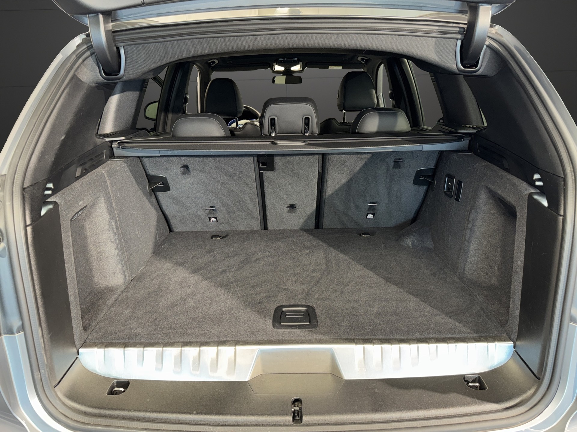BMW X3 30e xDrive-image-16