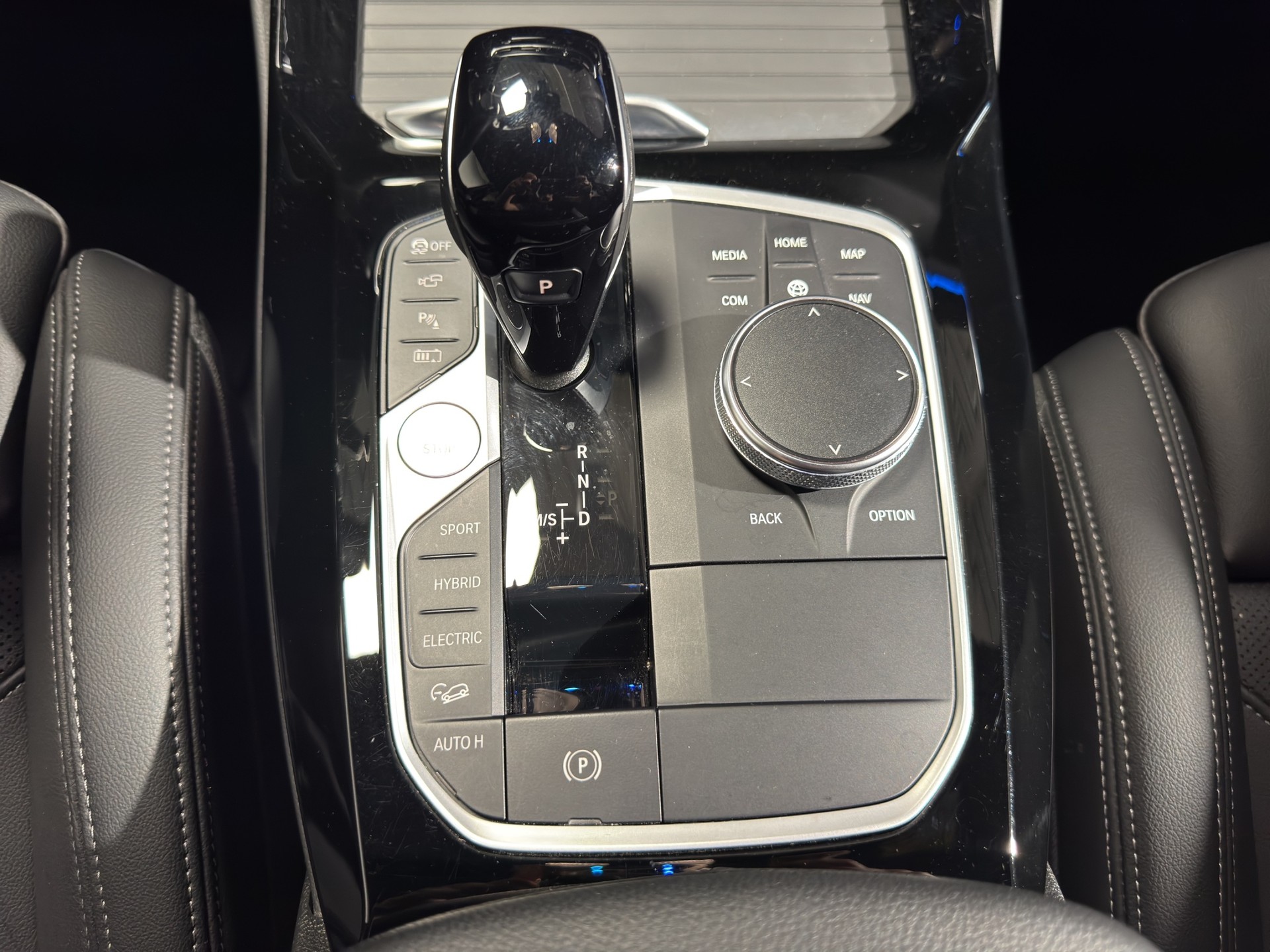 BMW X3 30e xDrive-image-11