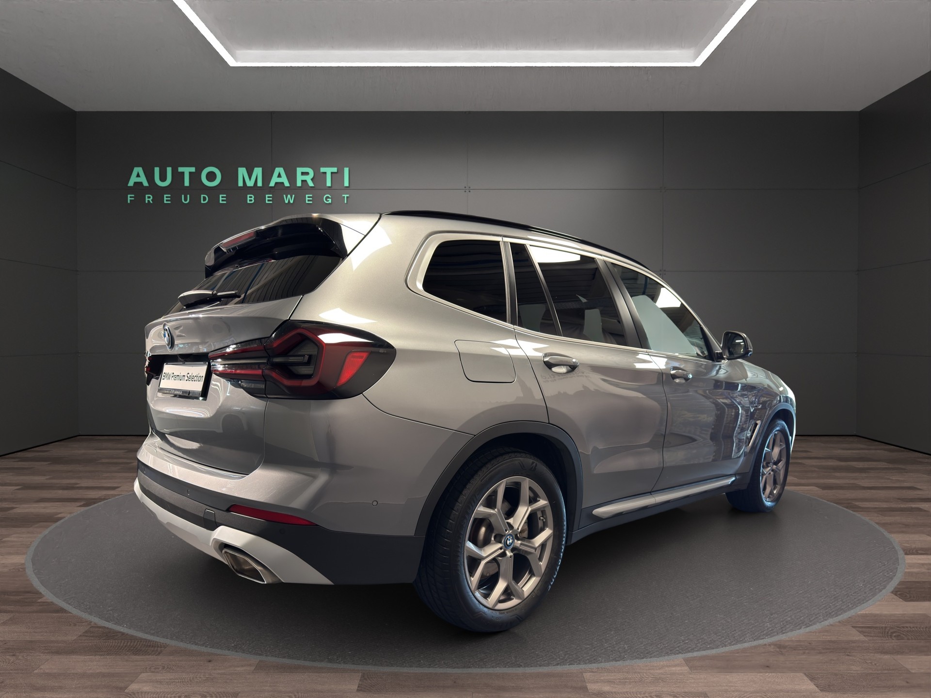 BMW X3 30e xDrive-image-4