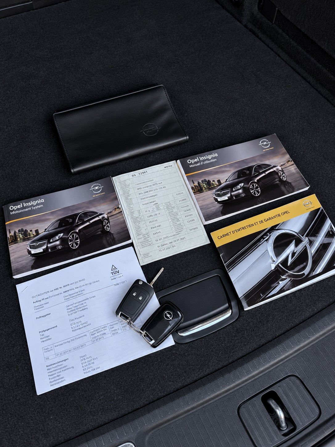 OPEL INSIGNIA-image-9