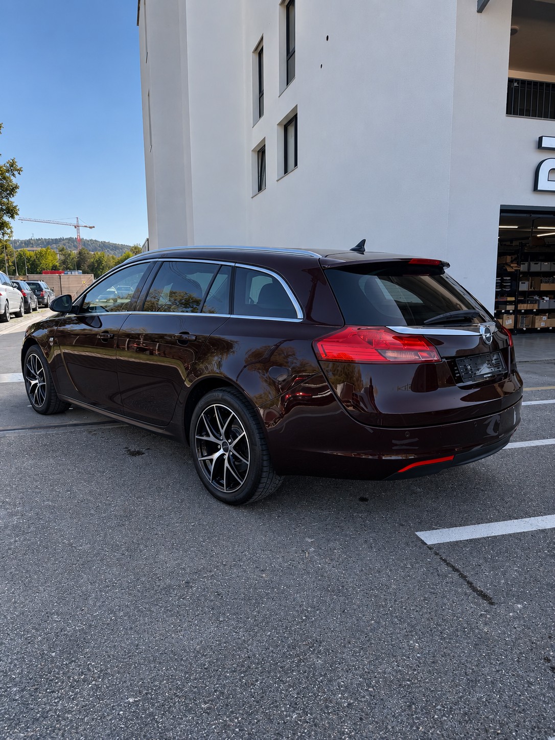 OPEL INSIGNIA-showroom-element-3