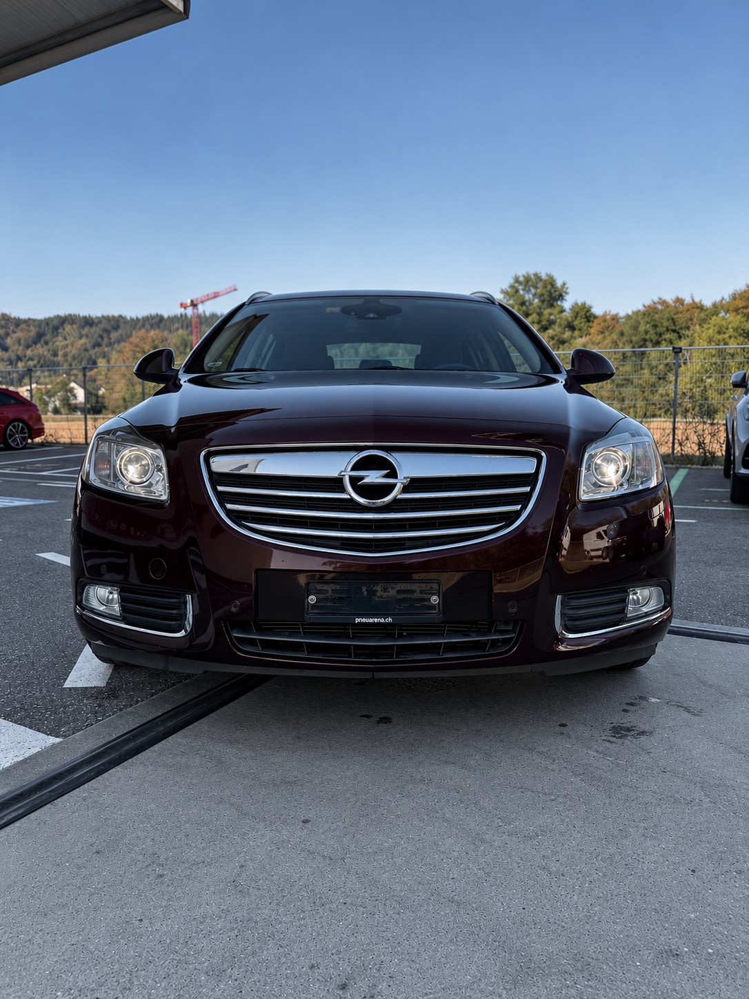 OPEL INSIGNIA-showroom-element-1