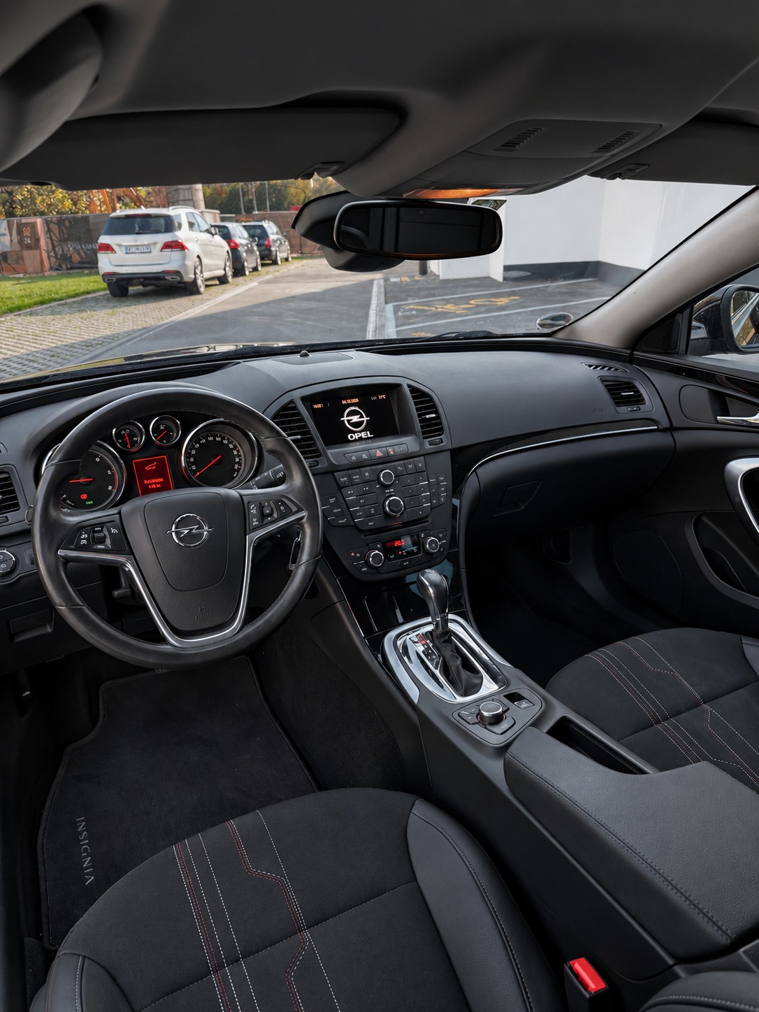 OPEL INSIGNIA-image-5