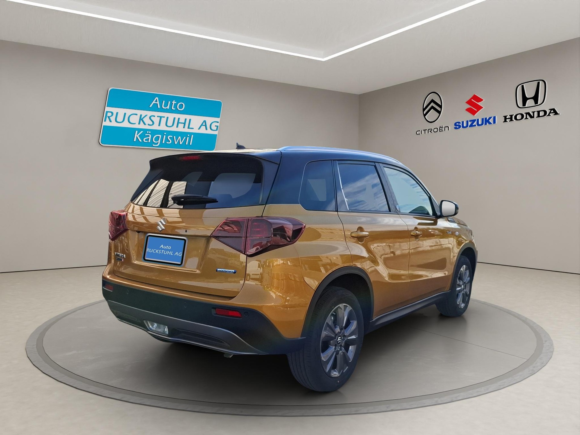 SUZUKI Vitara 1.4 T Piz Sulai Hybrid 4x4-image-3
