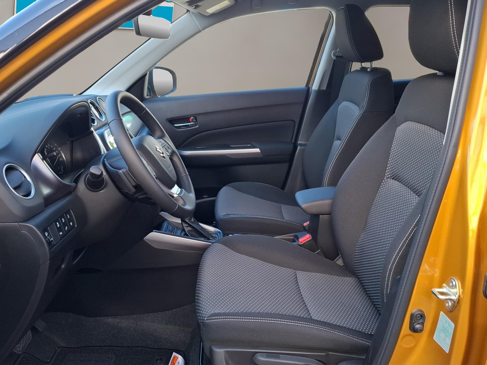 SUZUKI Vitara 1.4 T Piz Sulai Hybrid 4x4-image-5