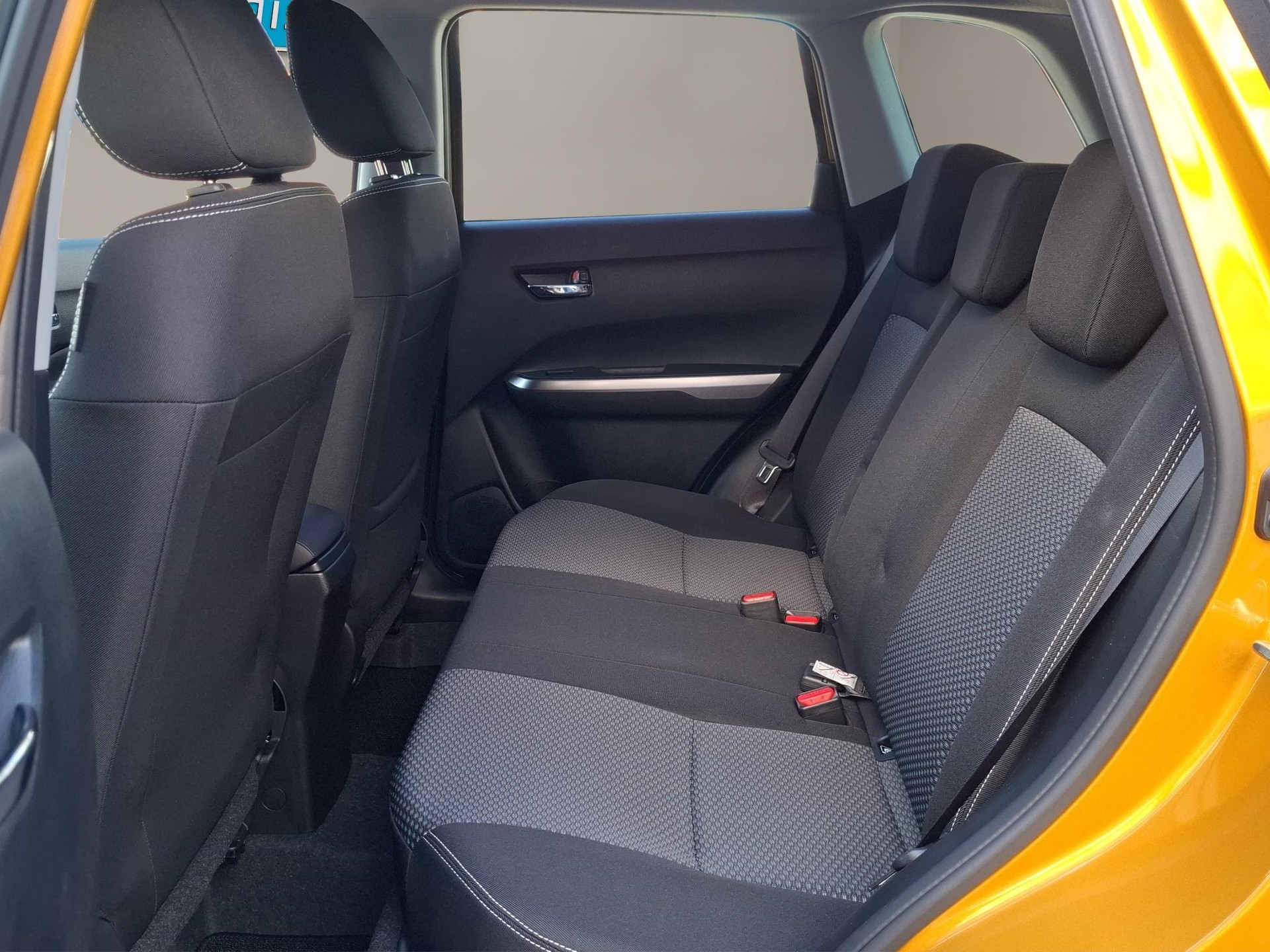 SUZUKI Vitara 1.4 T Piz Sulai Hybrid 4x4-image-10