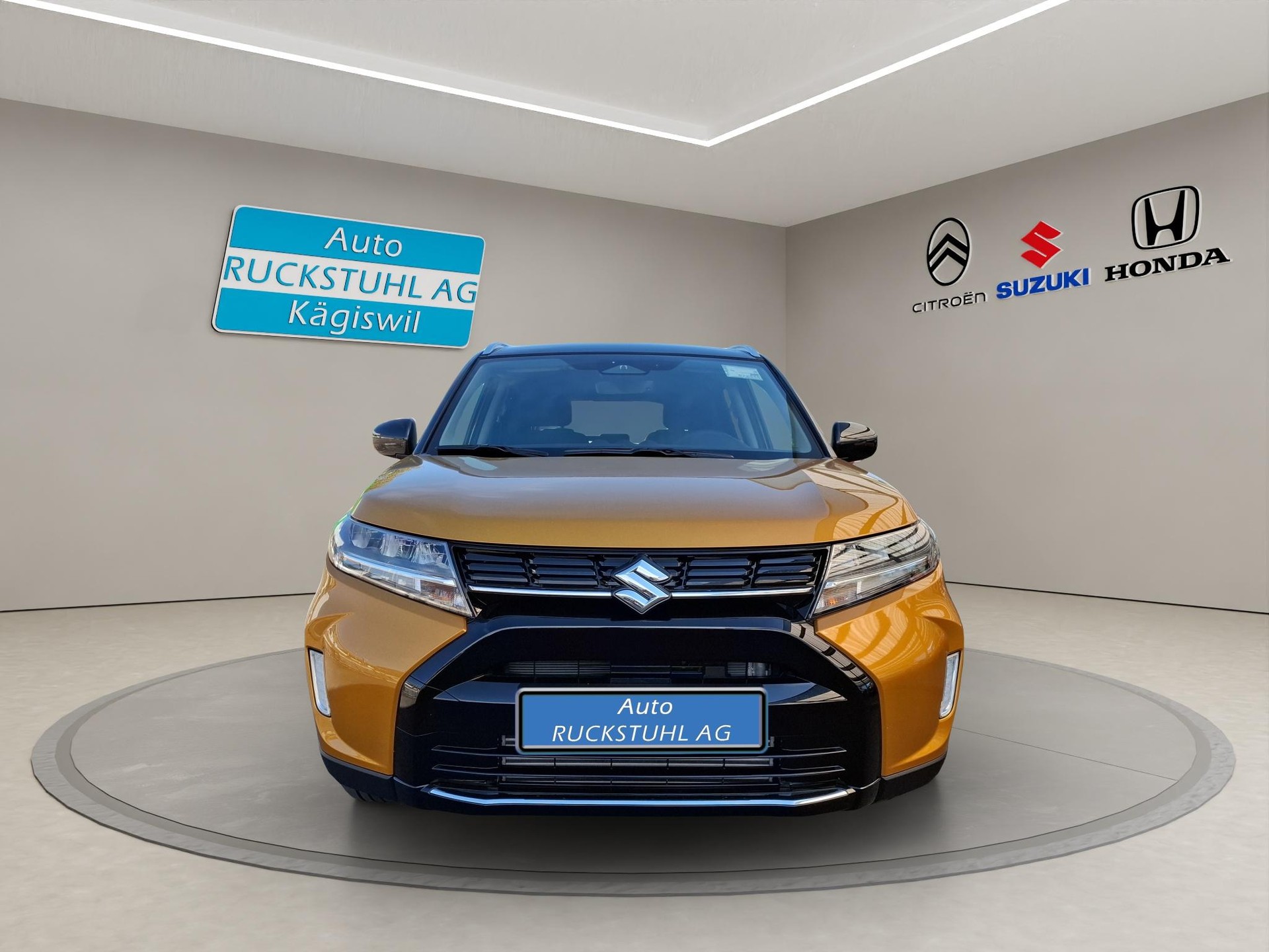 SUZUKI Vitara 1.4 T Piz Sulai Hybrid 4x4-image-2