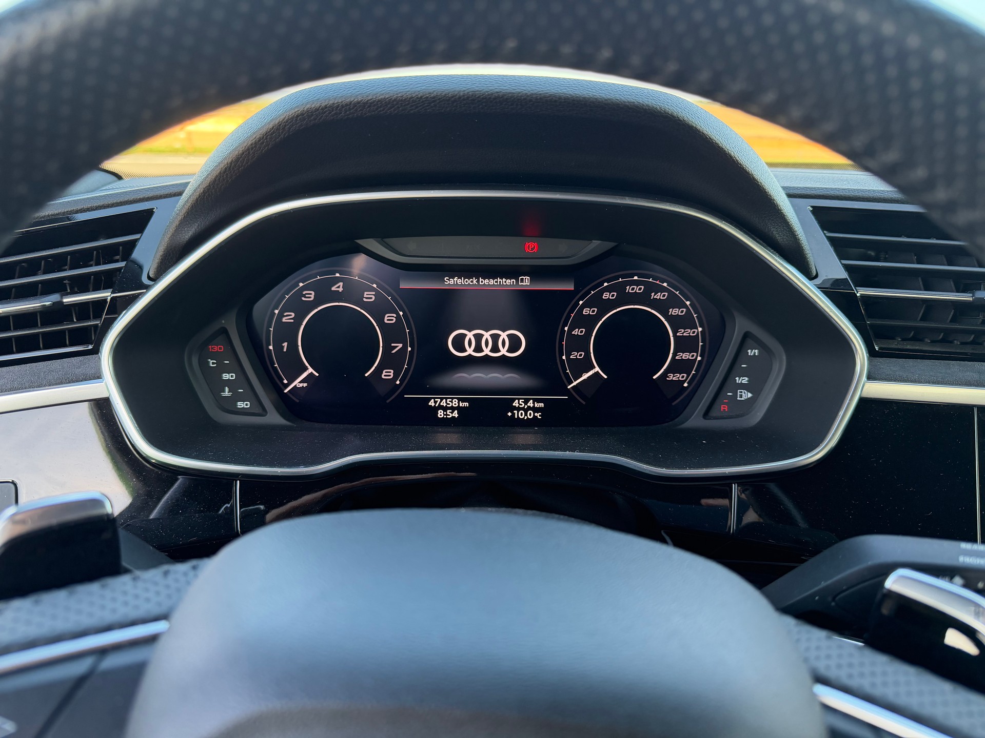 AUDI RS Q3 2.5 TFSI quattro S tronic-image-7
