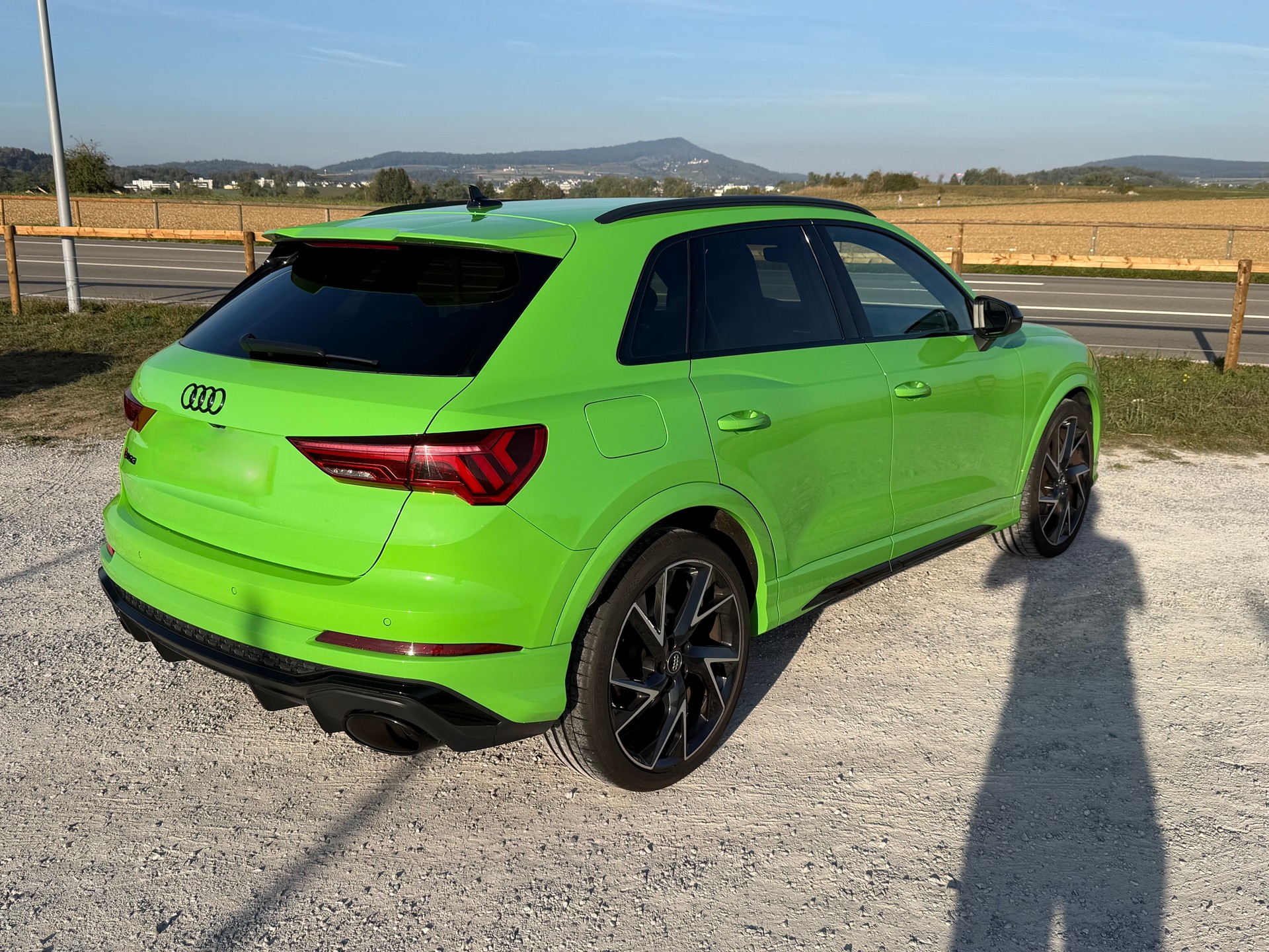 AUDI RS Q3 2.5 TFSI quattro S tronic-image-2