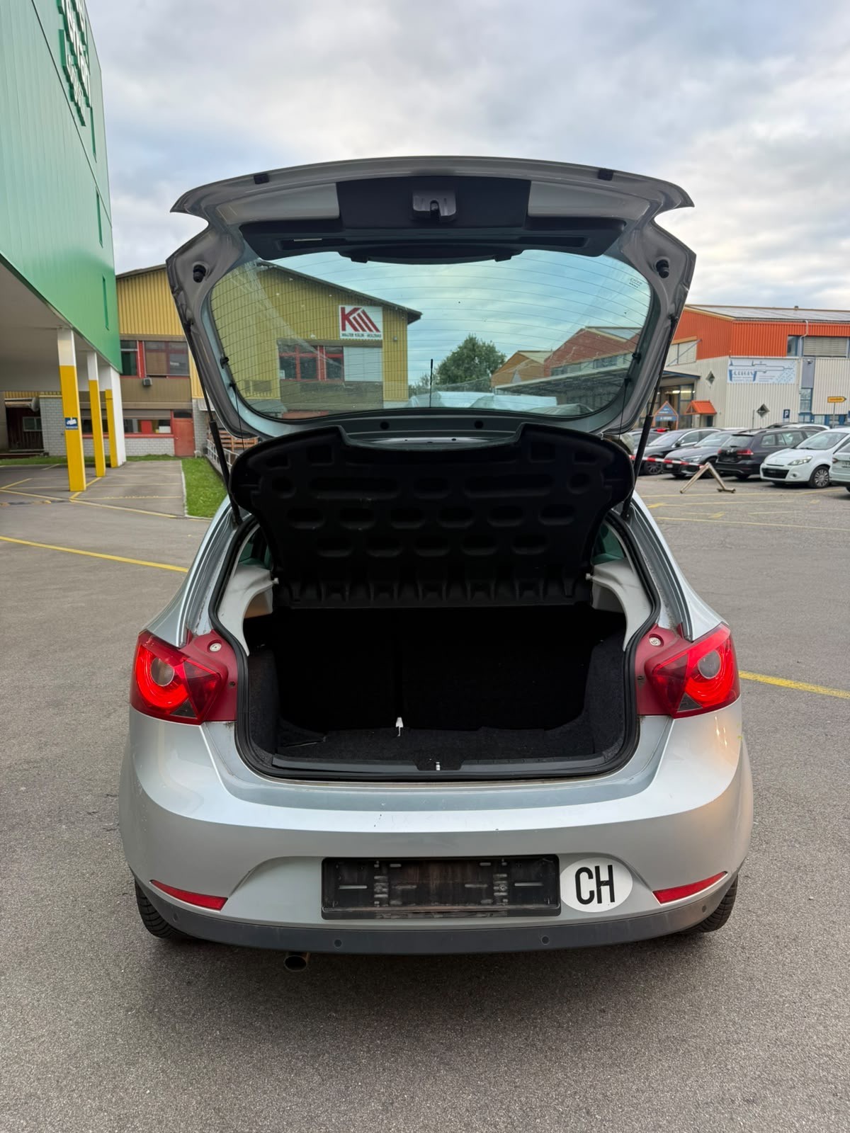 SEAT Ibiza 1.6 Style DSG-image-14
