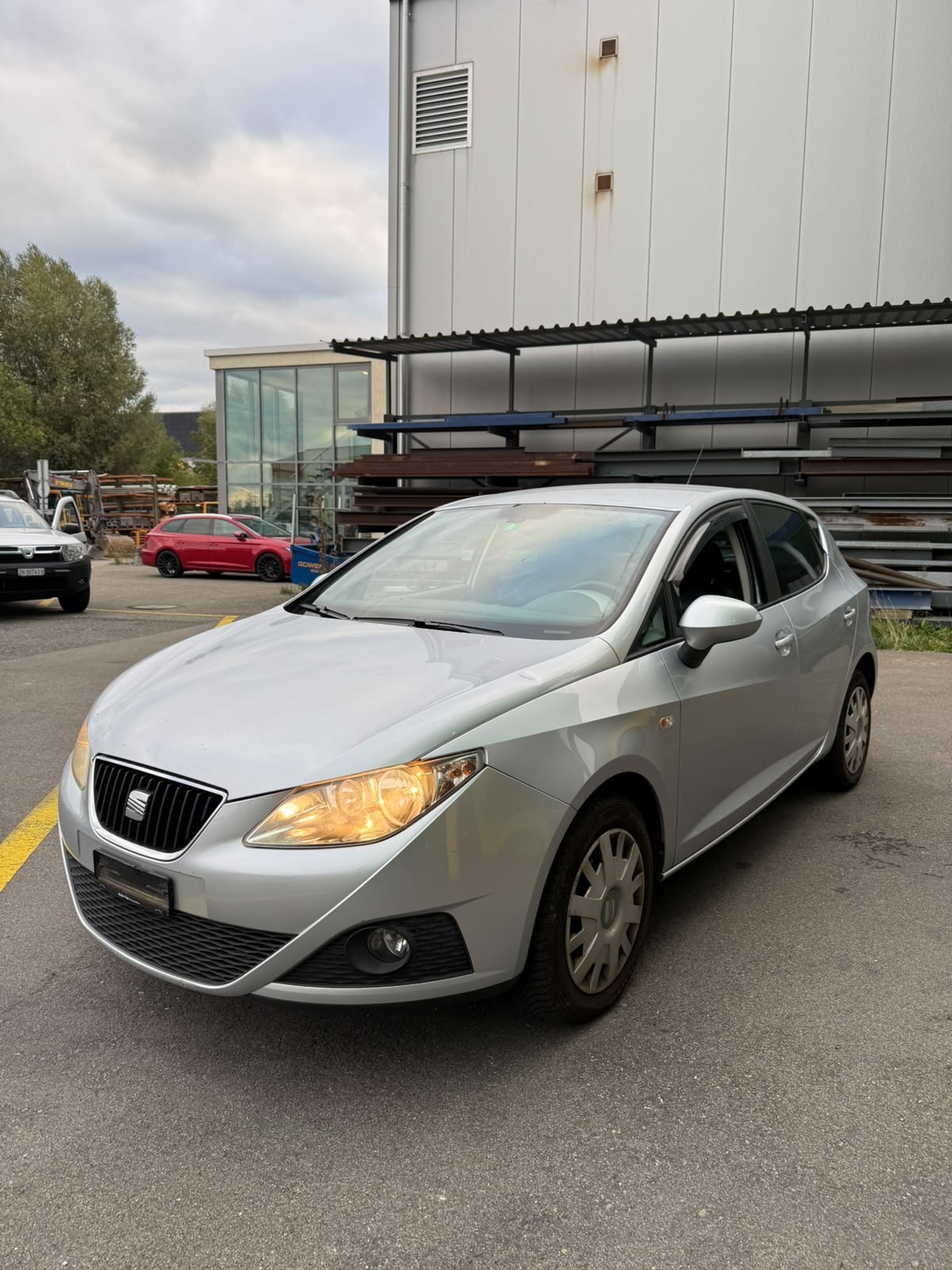 SEAT Ibiza 1.6 Style DSG-image-2