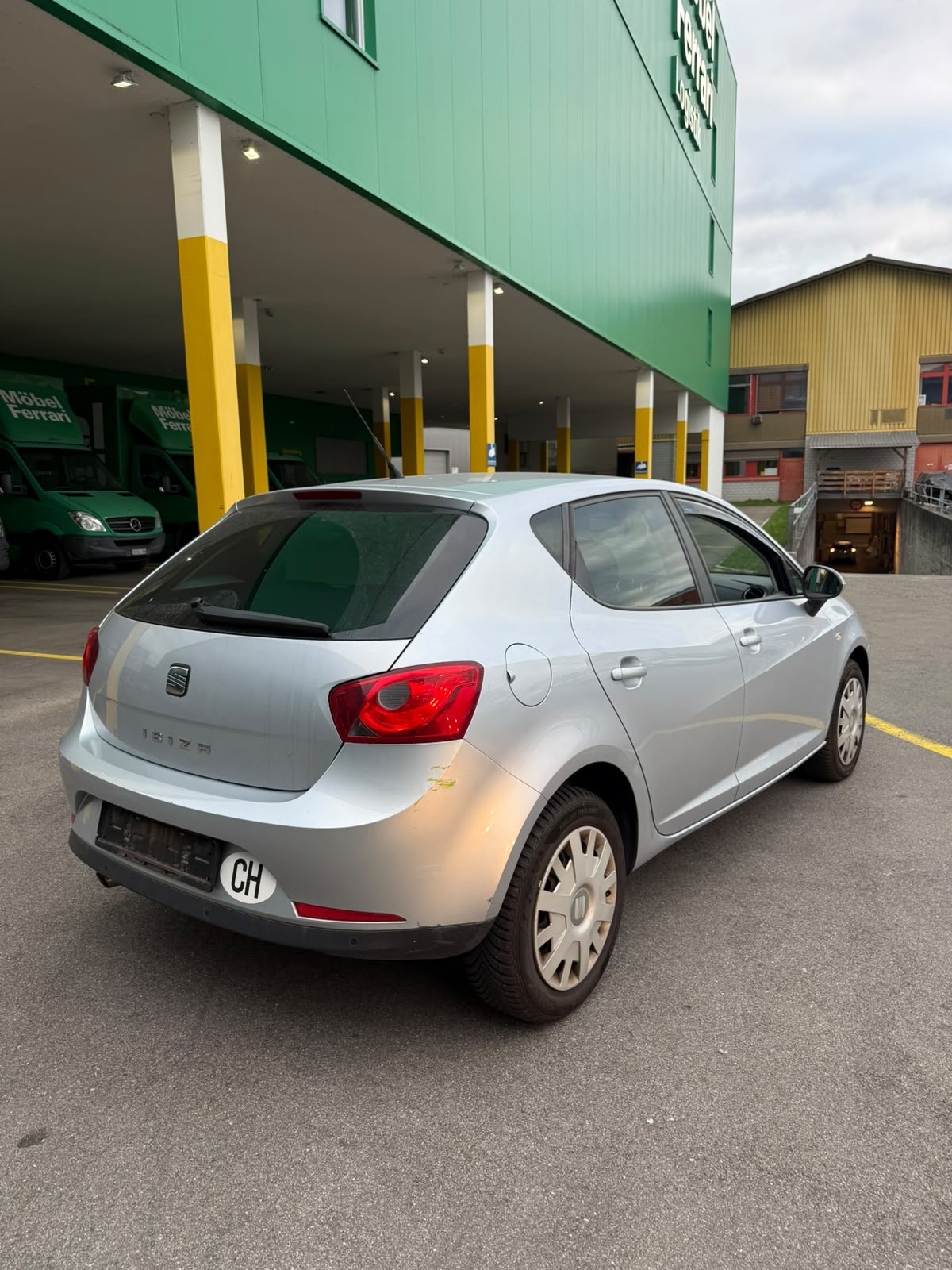 SEAT Ibiza 1.6 Style DSG-image-6