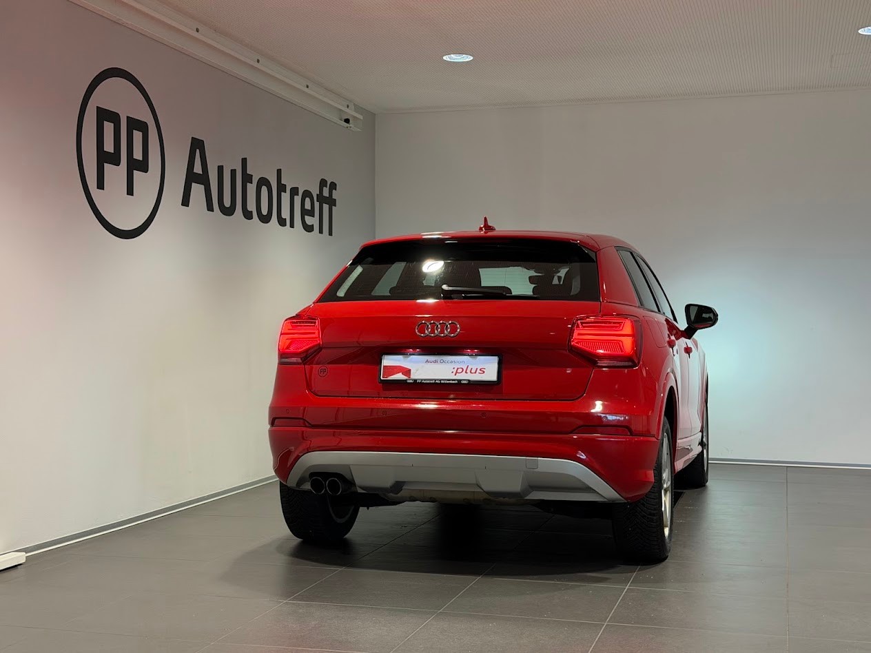 AUDI Q2 2.0 TFSI sport quattro S-tronic-image-13