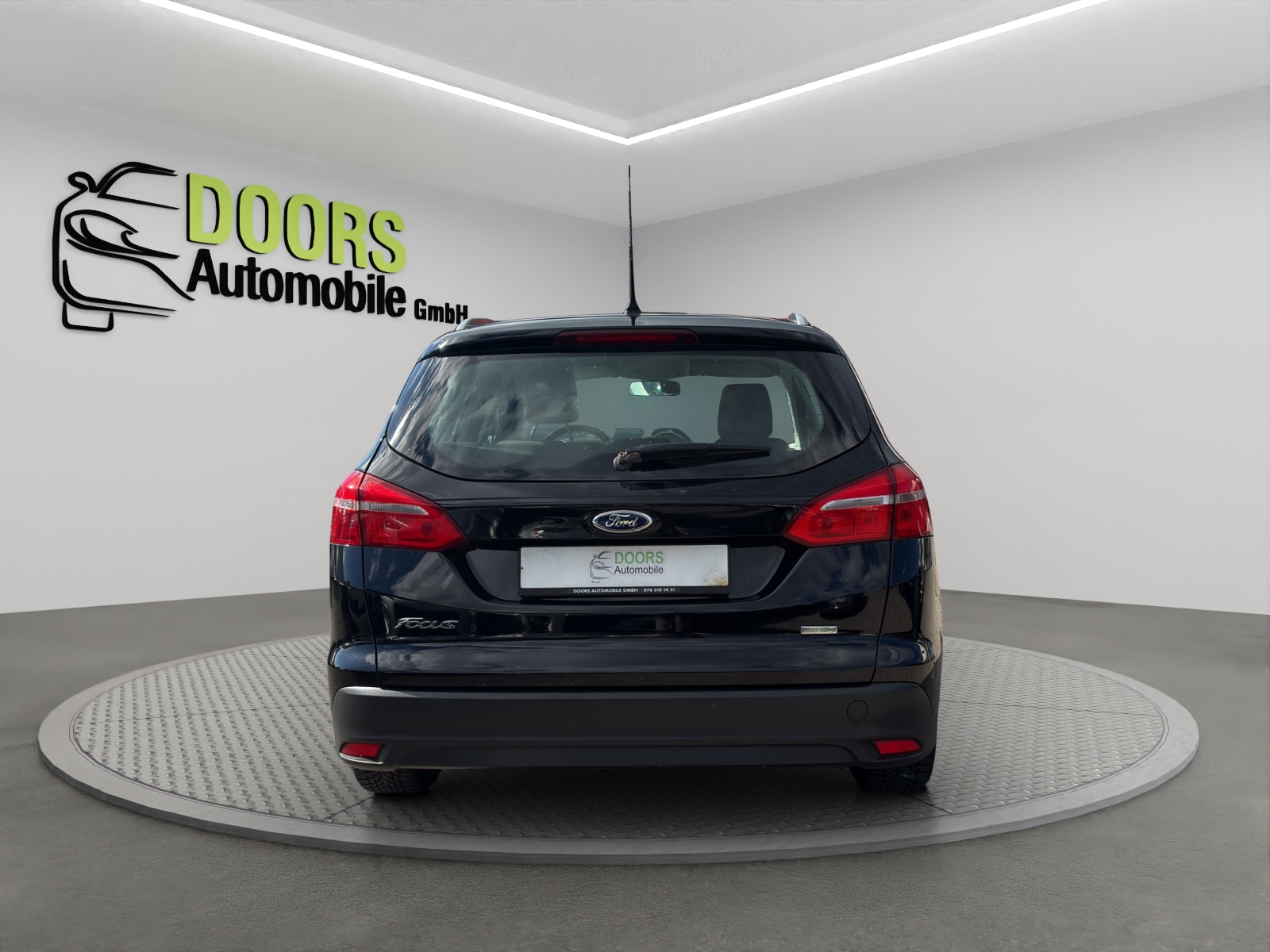 FORD Focus 1.0 SCTi Black Edition-showroom-element-2