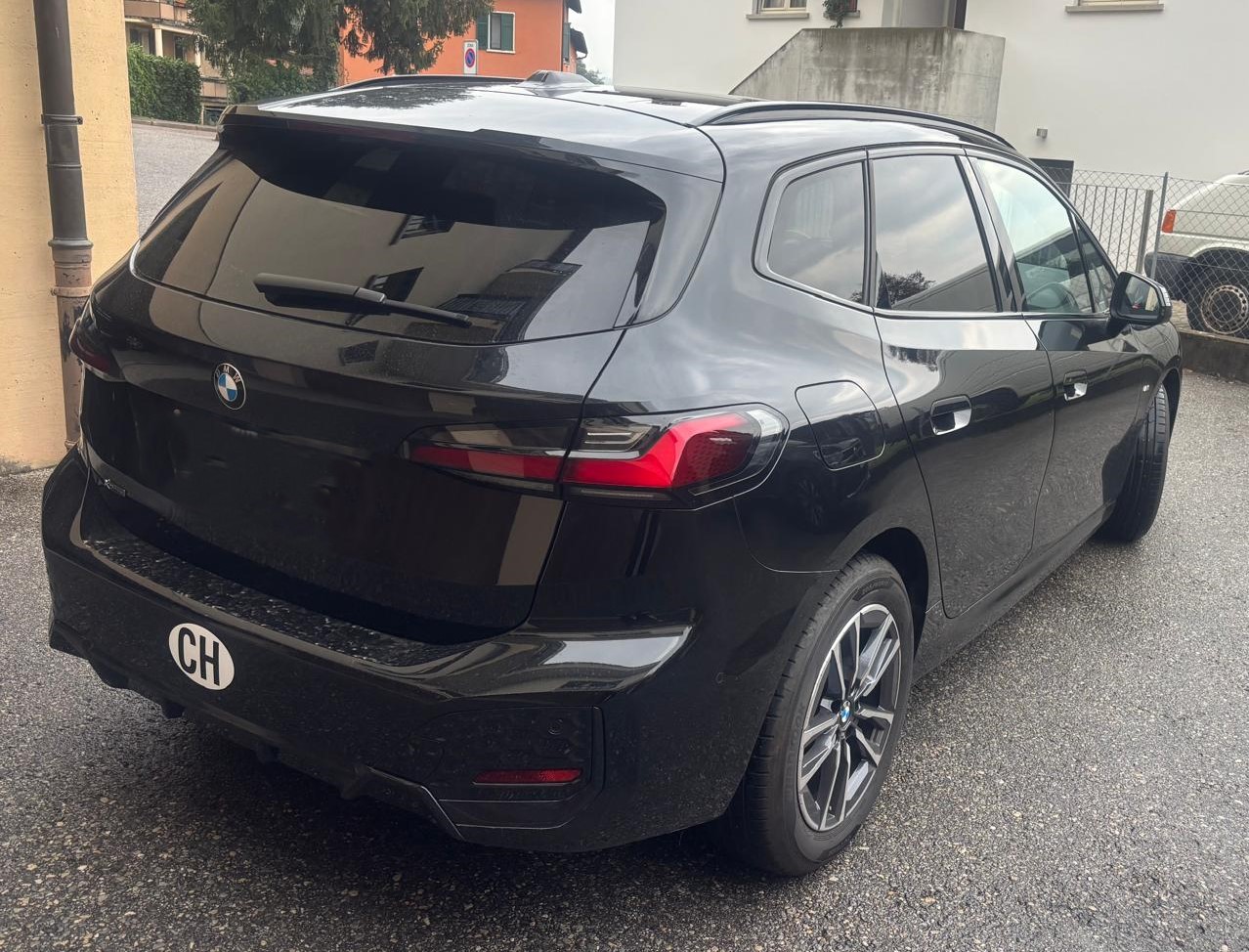 BMW 223d Active Tourer xDrive M Sport DKG-image-3