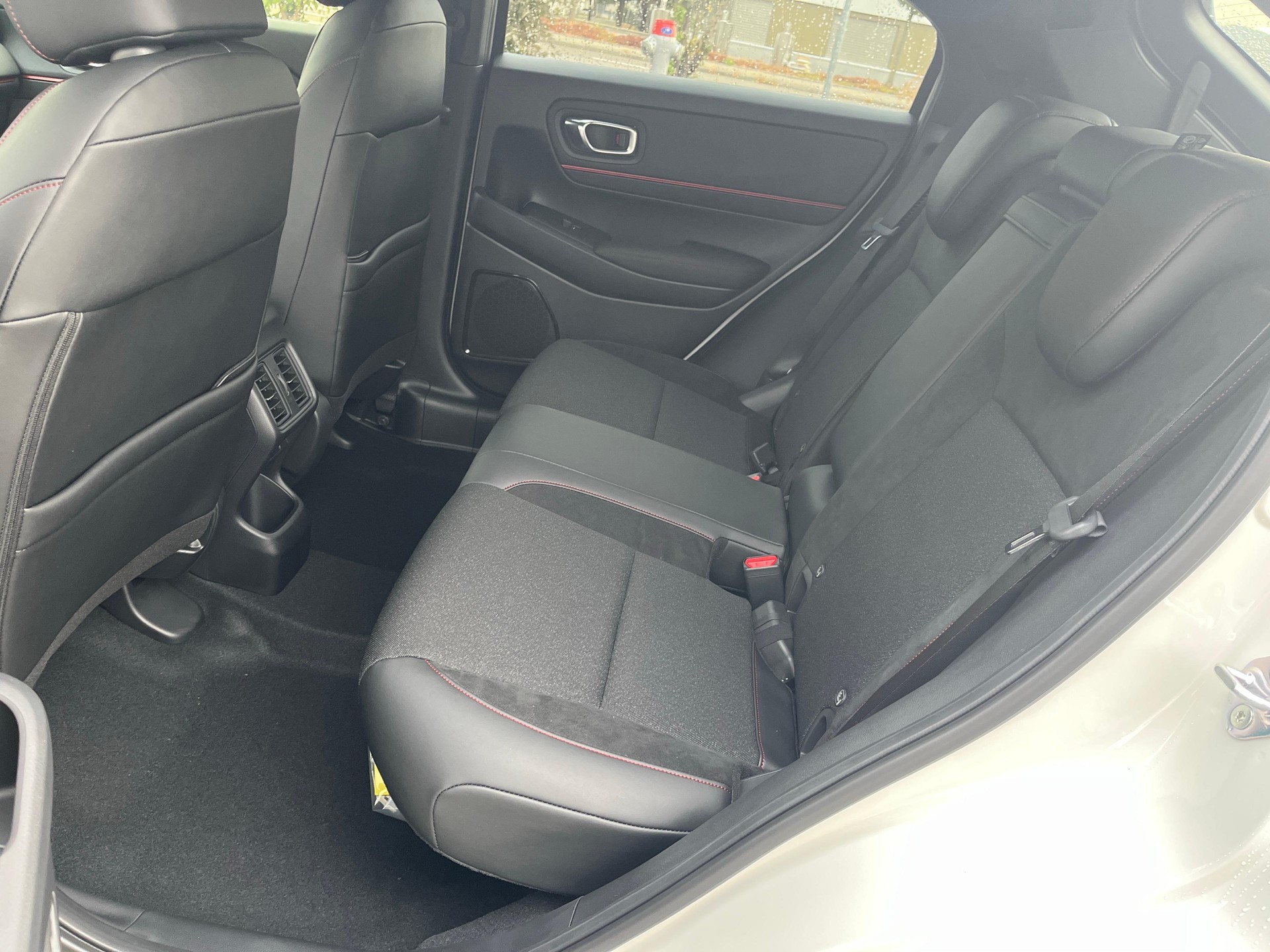 HONDA HR-V 1.5 i-MMD Advance Sport Honda Leasing 1.9% und 8 Jahre Garantie-image-14
